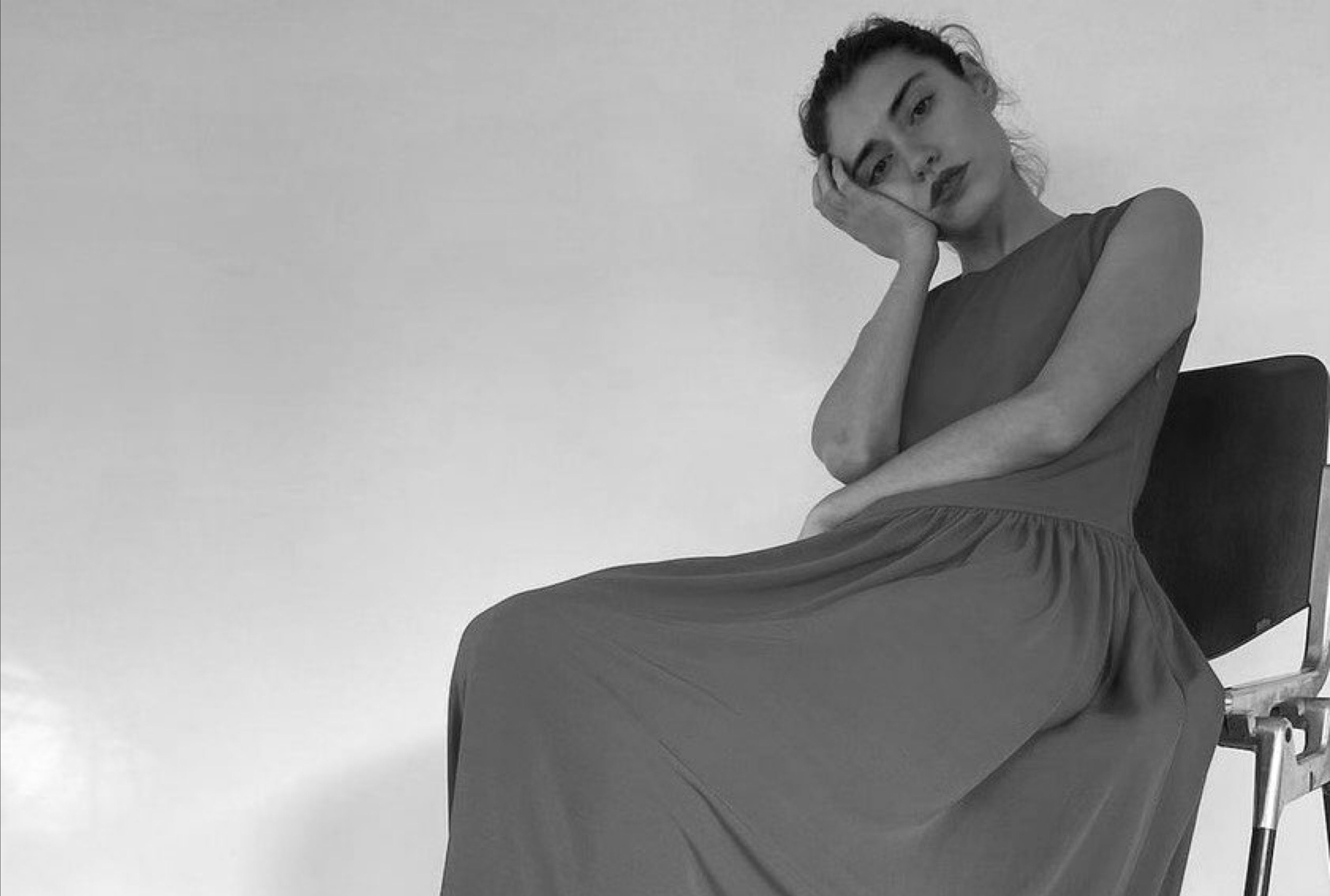 SARA LANZI Womens