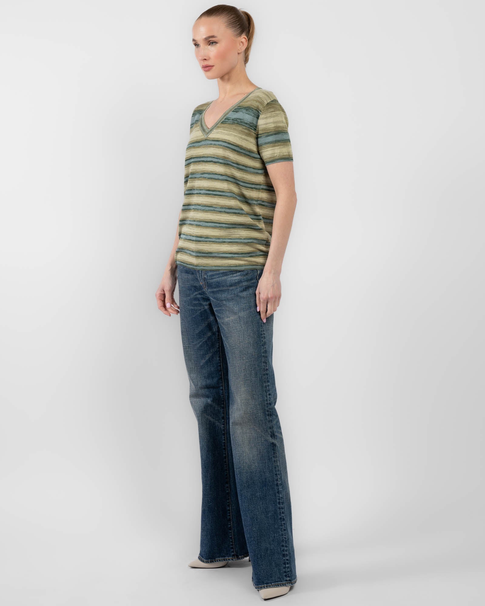 Begira V-Neck Knit