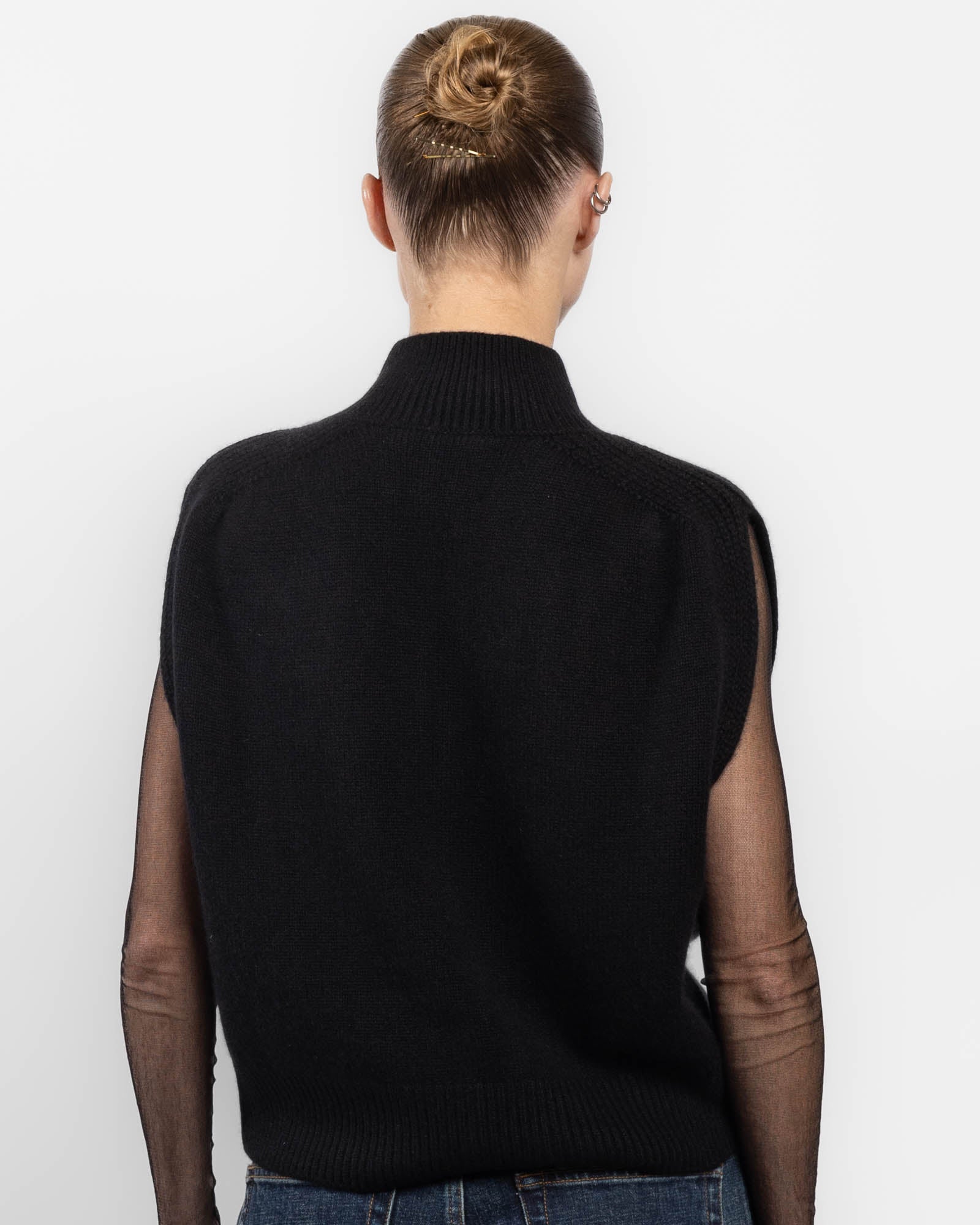 Matilda Sleeveless Cardigan