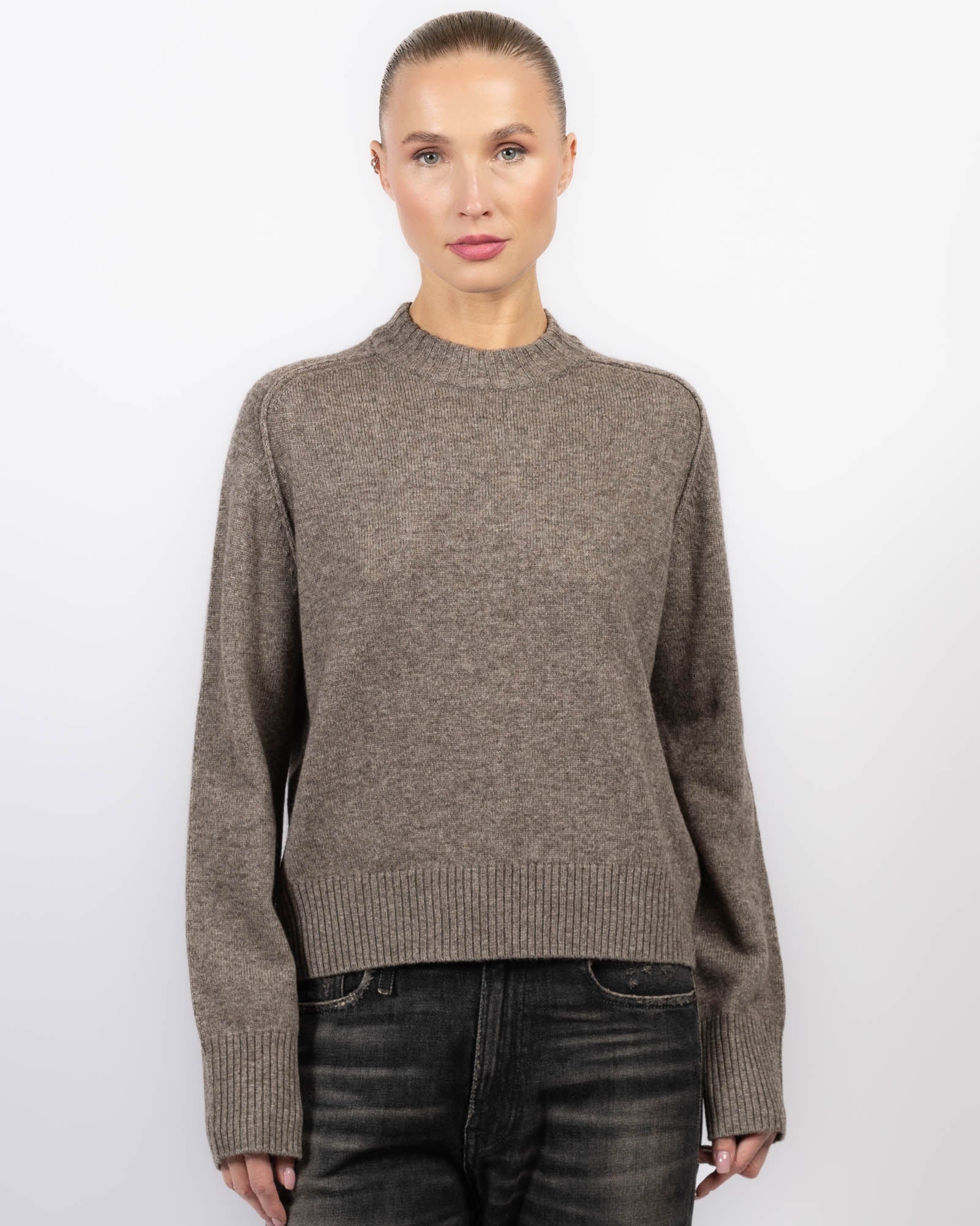 Fresia Sweater