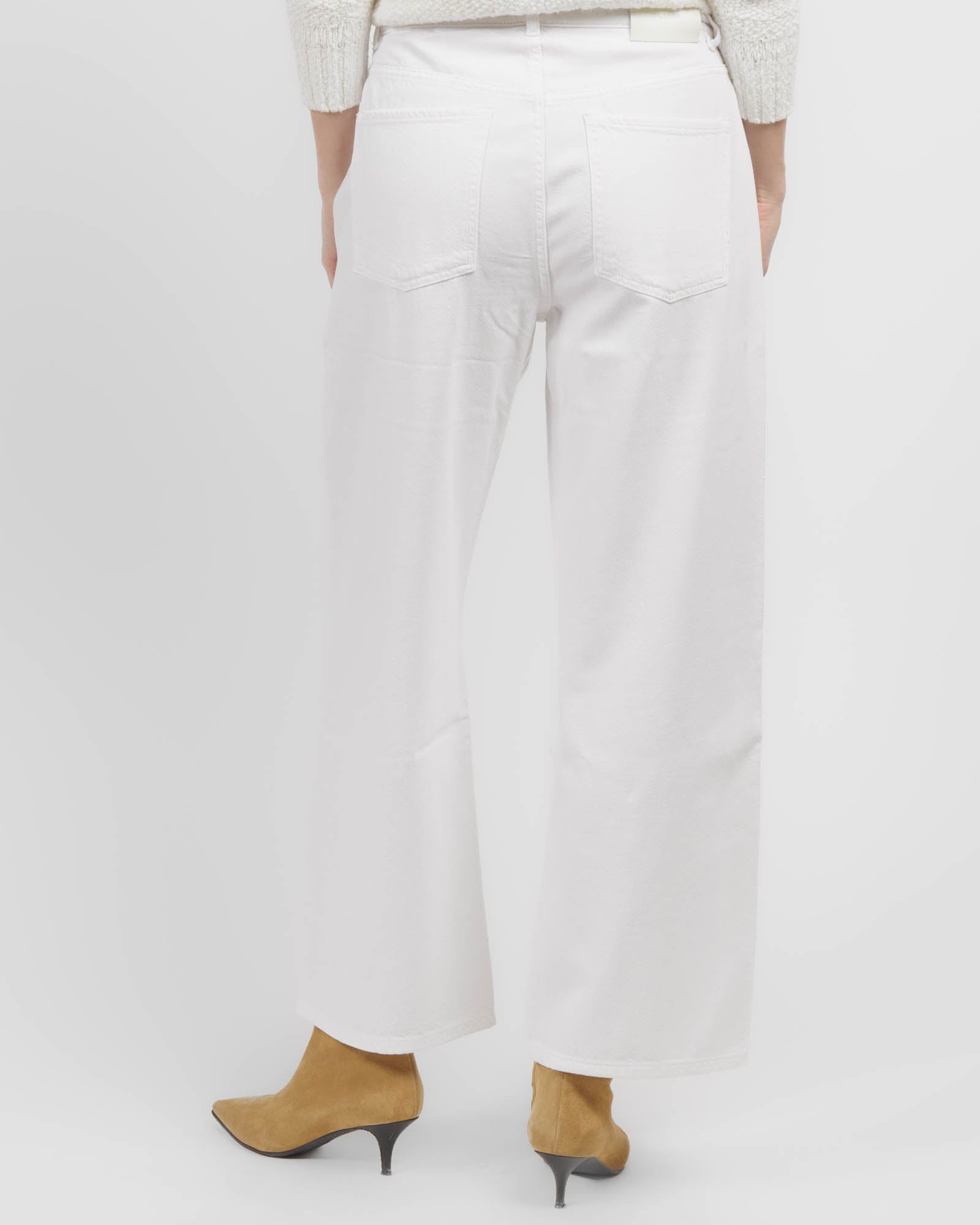 Taylor Barrel Jean