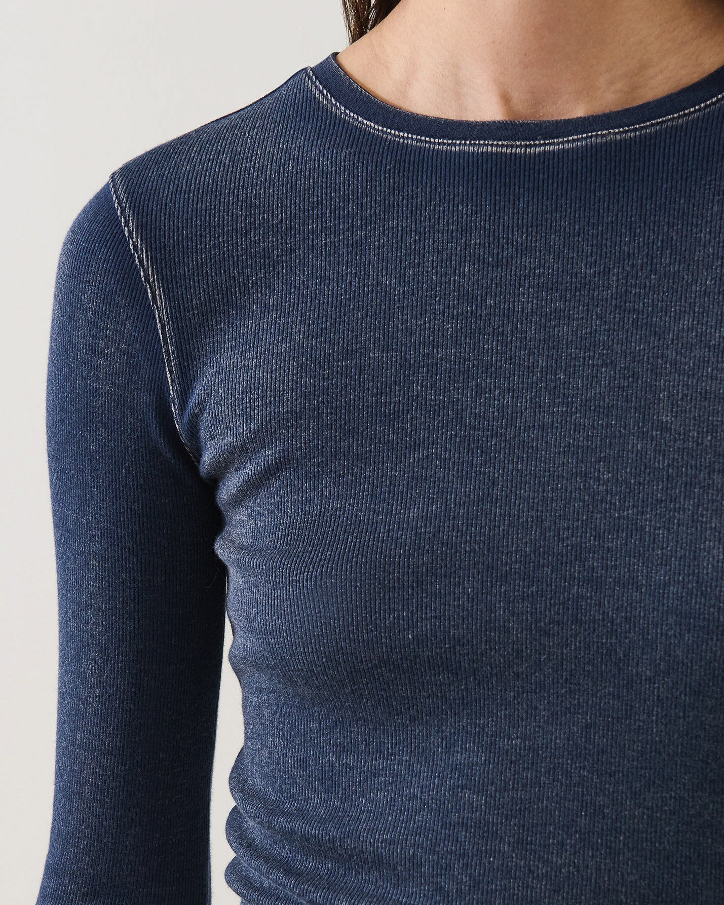 Long Sleeve Vintage Ribbed Crewneck