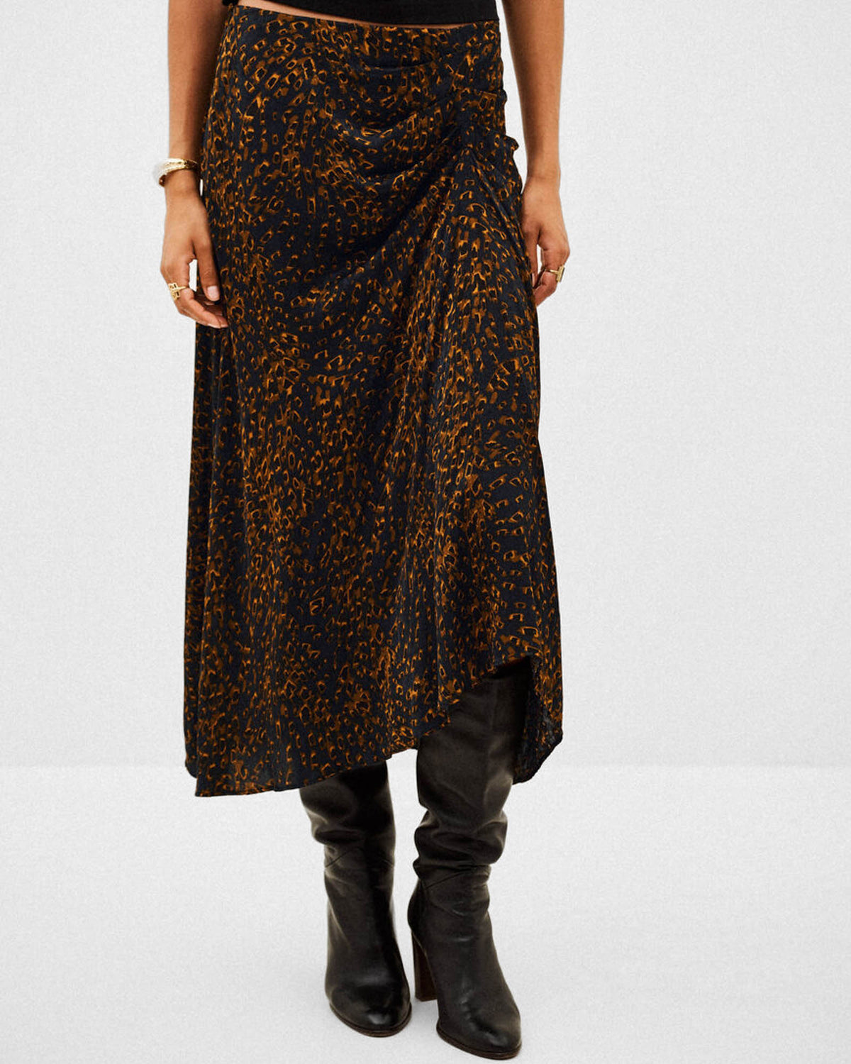 Hoema Skirt