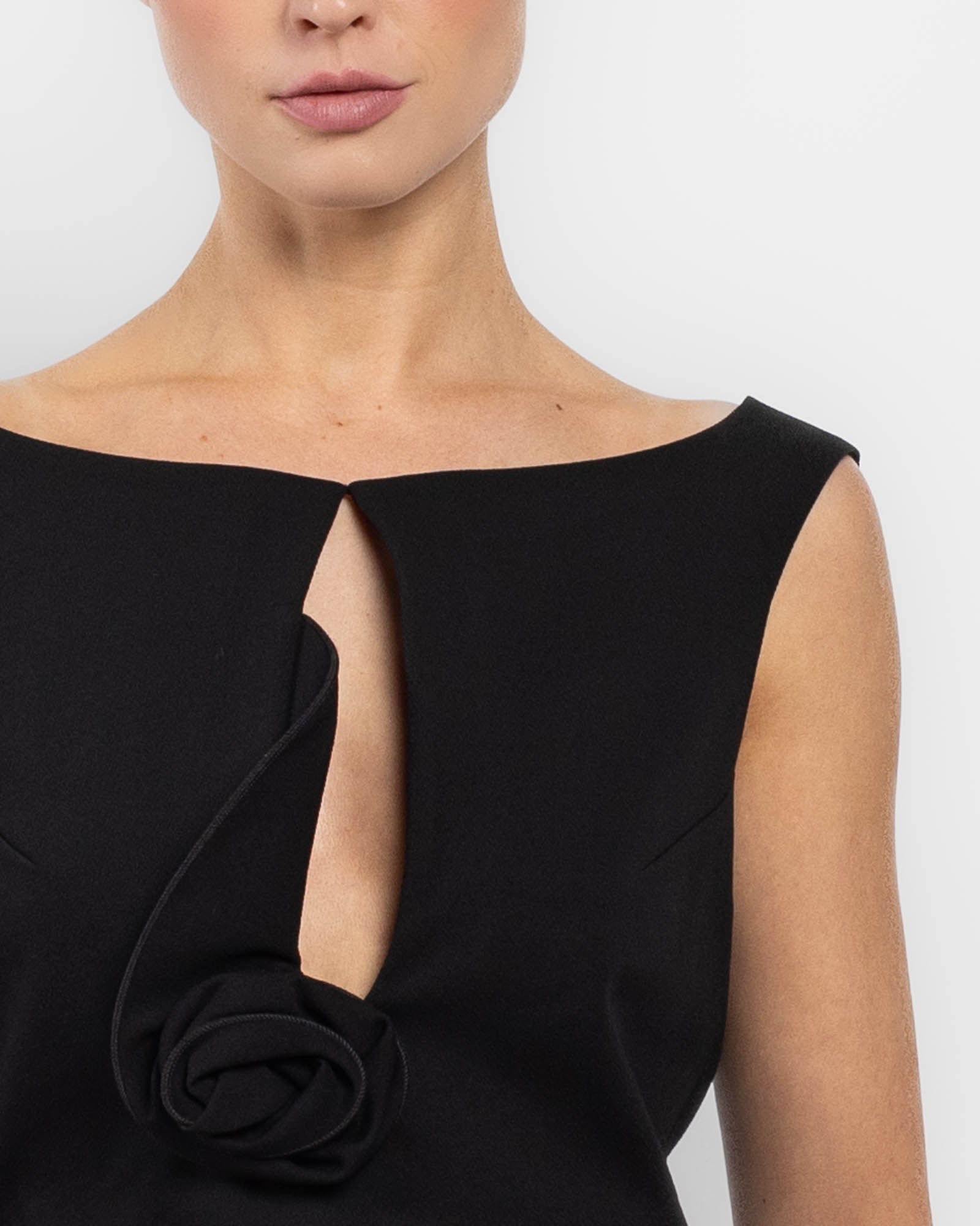 Keyhole Top