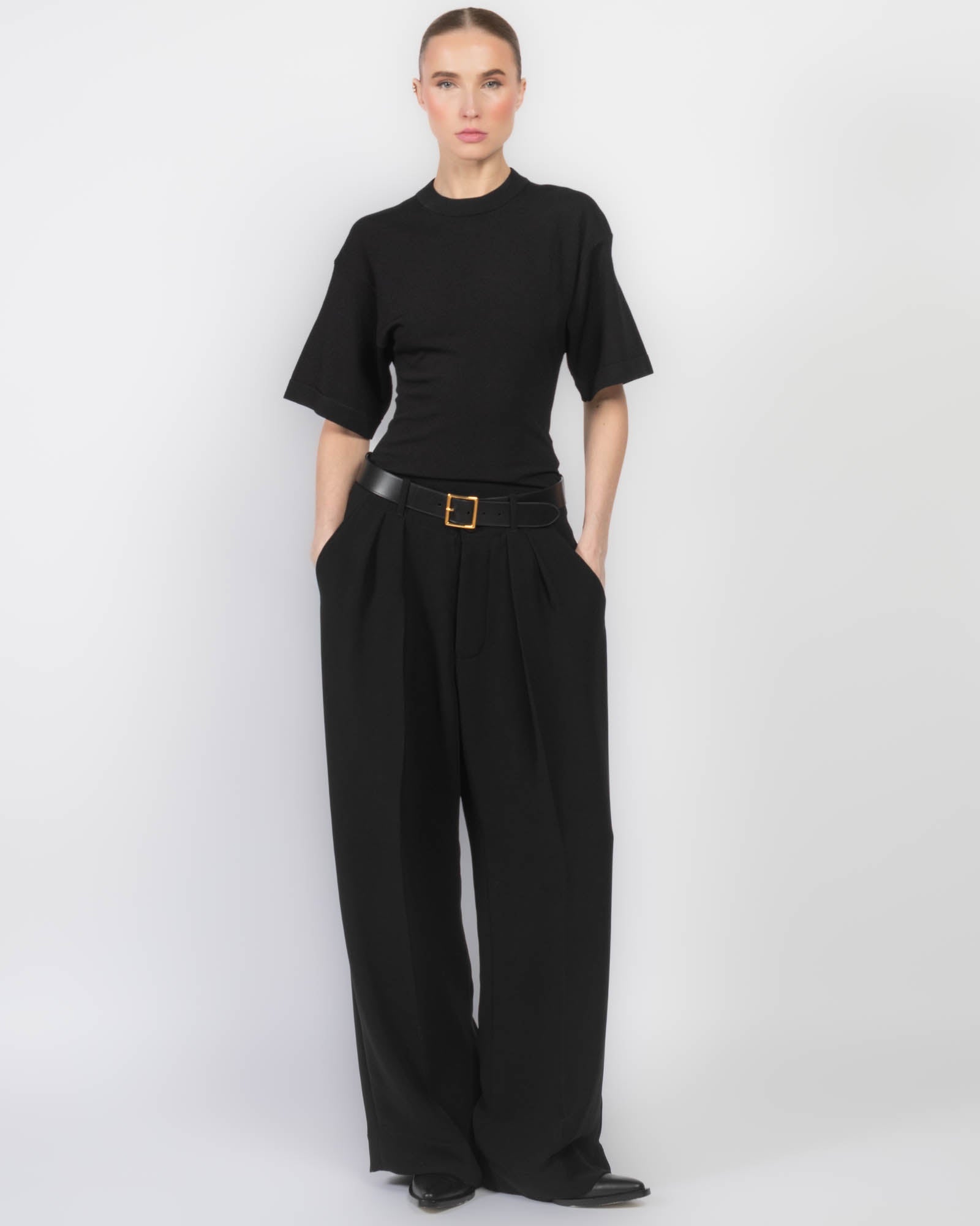 Short Sleeve Knit Blouse