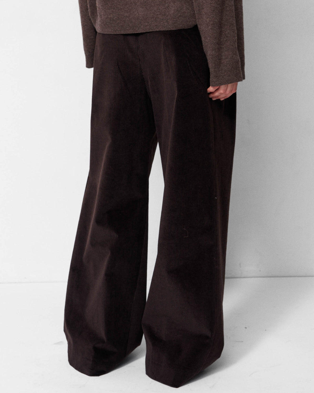 Triple Pleat Pant