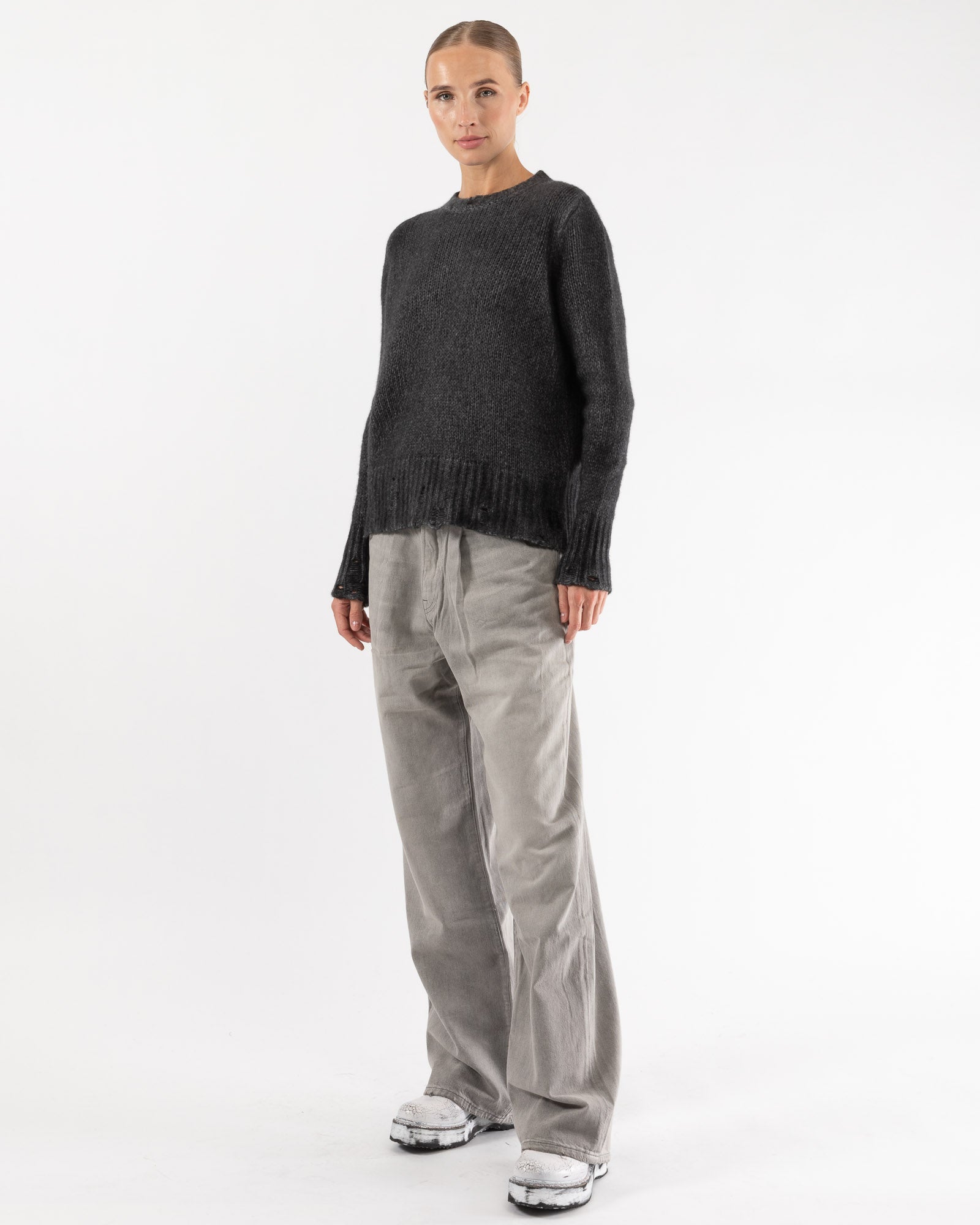 Pullover Distressed Sweater