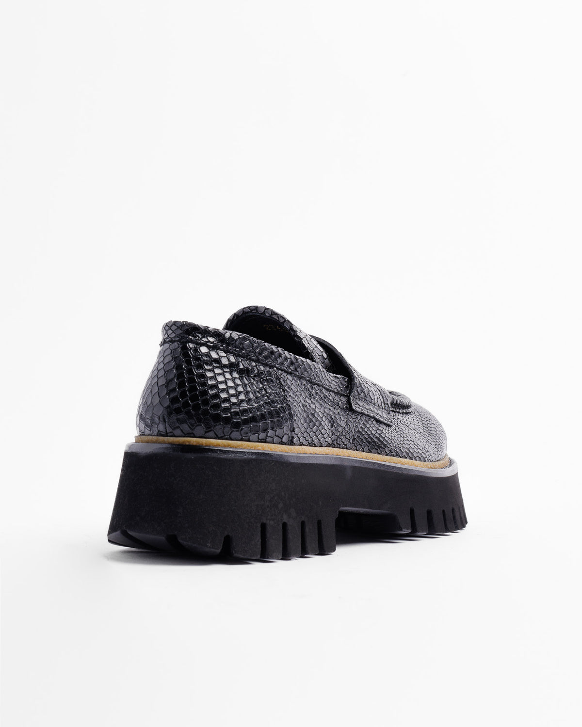 Prescilla Loafers