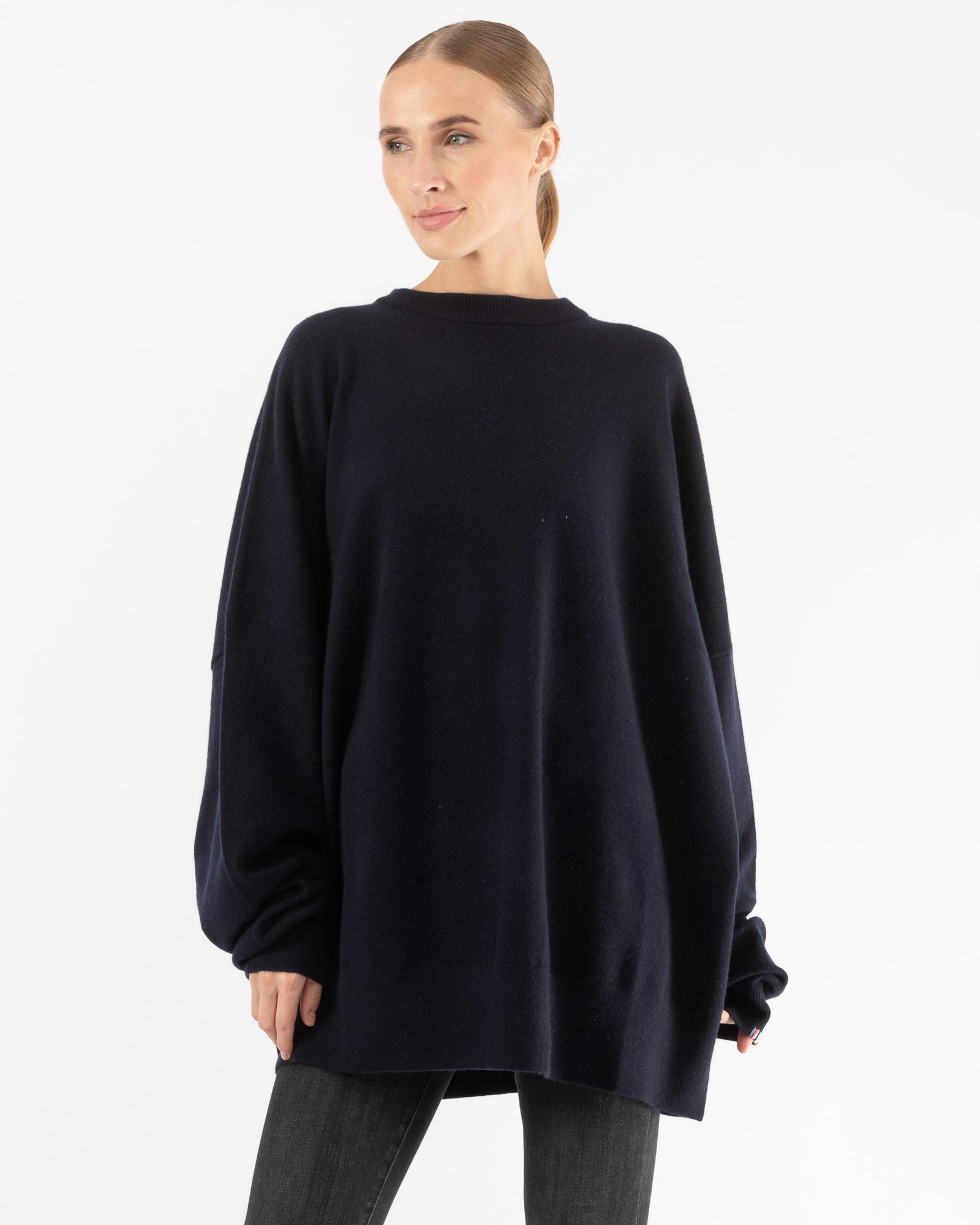 Juna Sweater