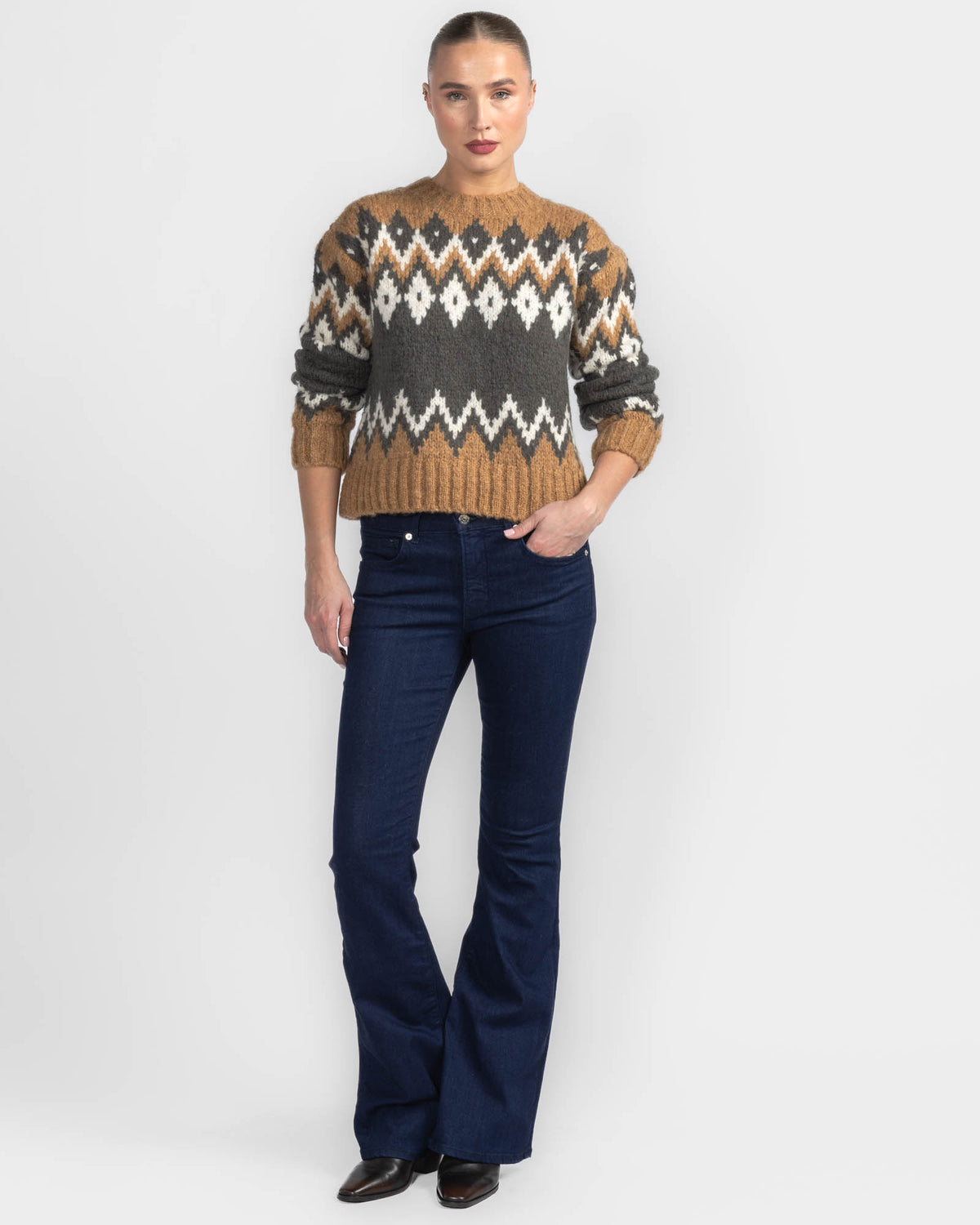 Jessalyn Pullover