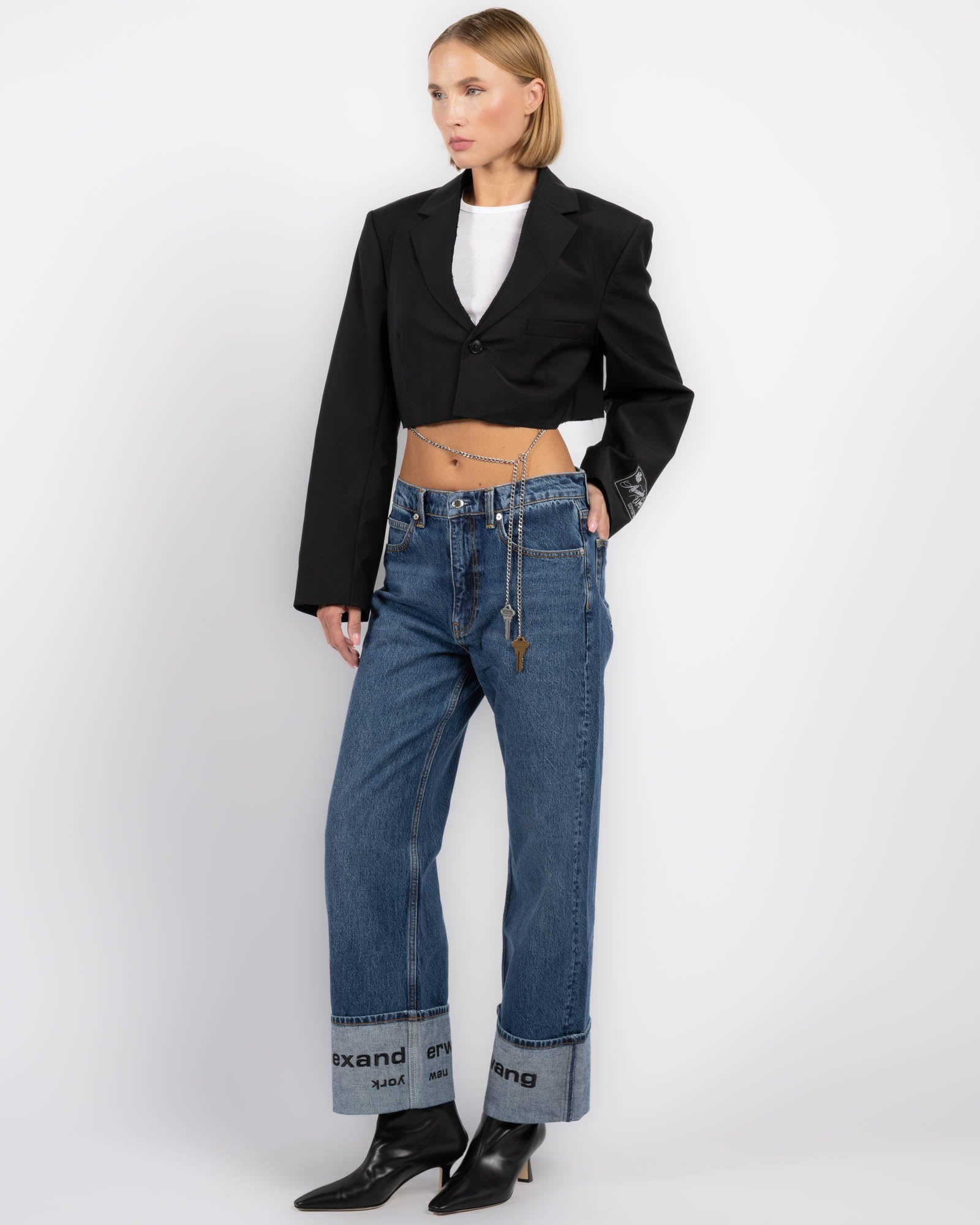 Cropped Blazer With Chain