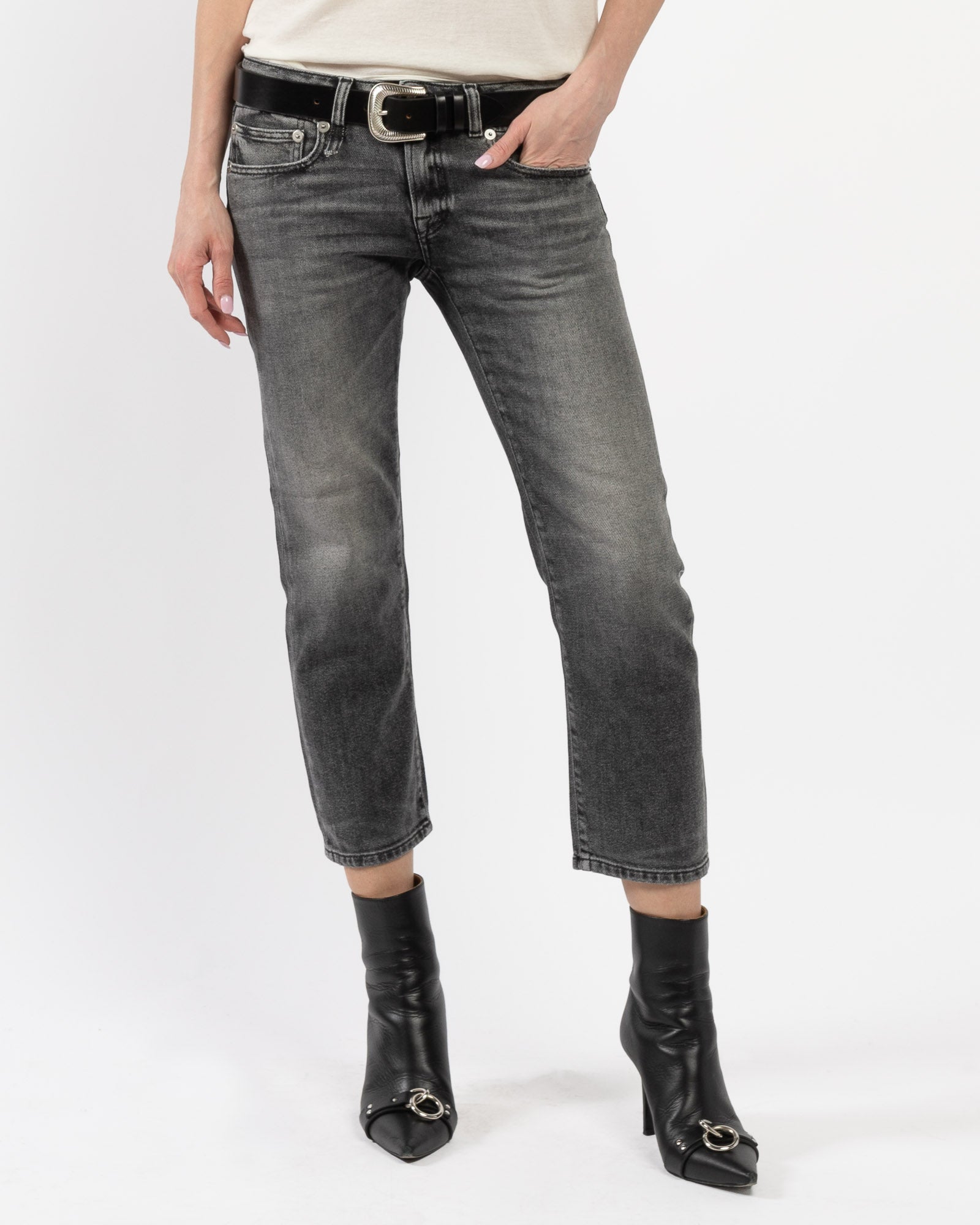 Jean droit pour garçon