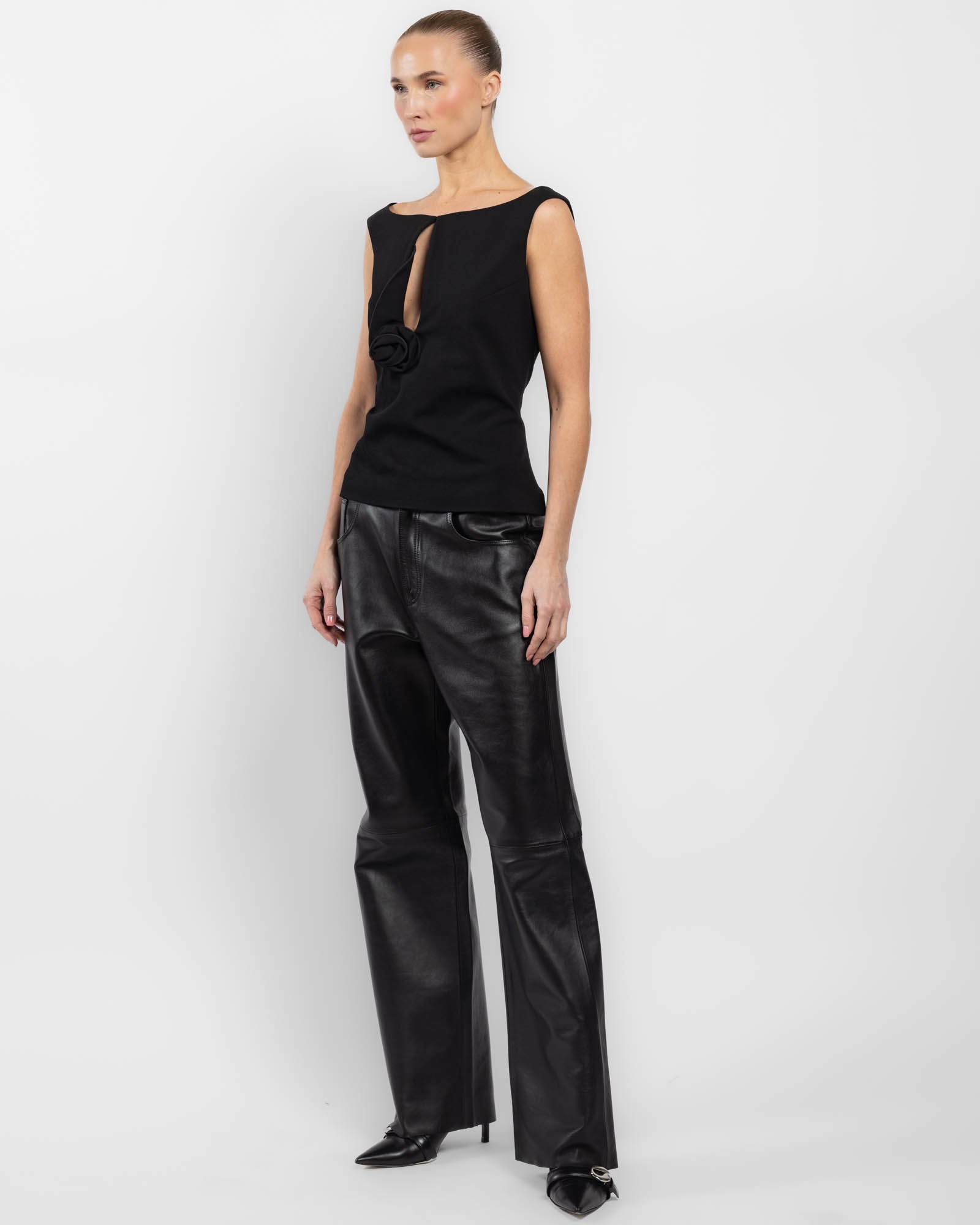 Keyhole Top