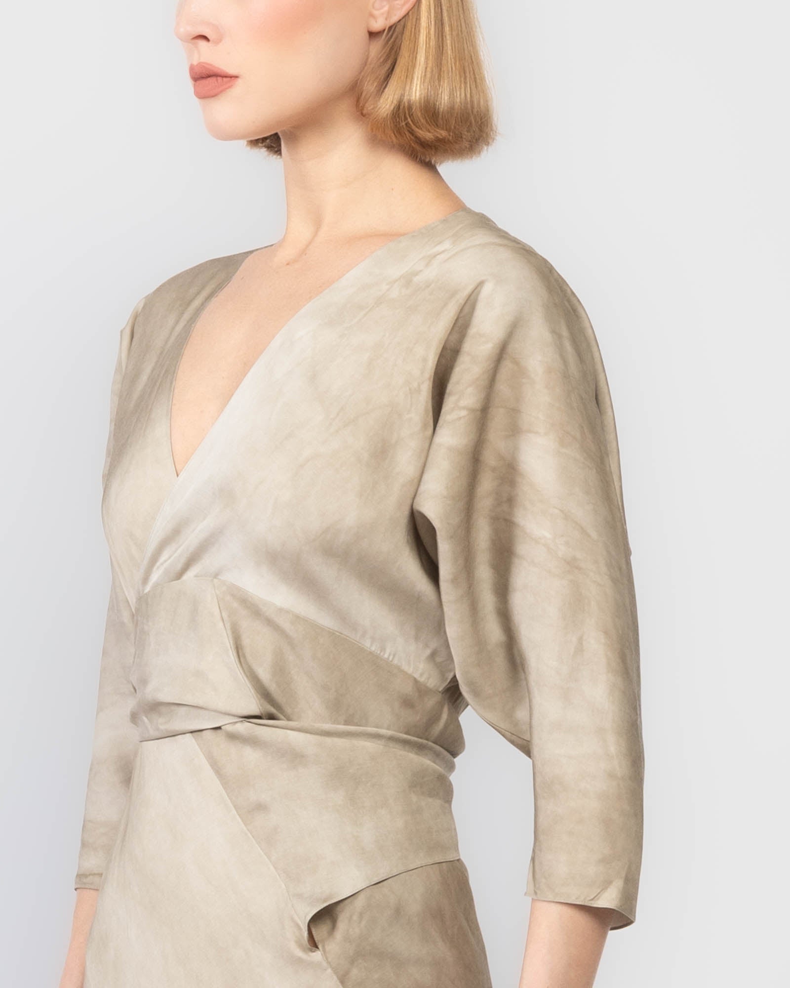 Robe Opalo