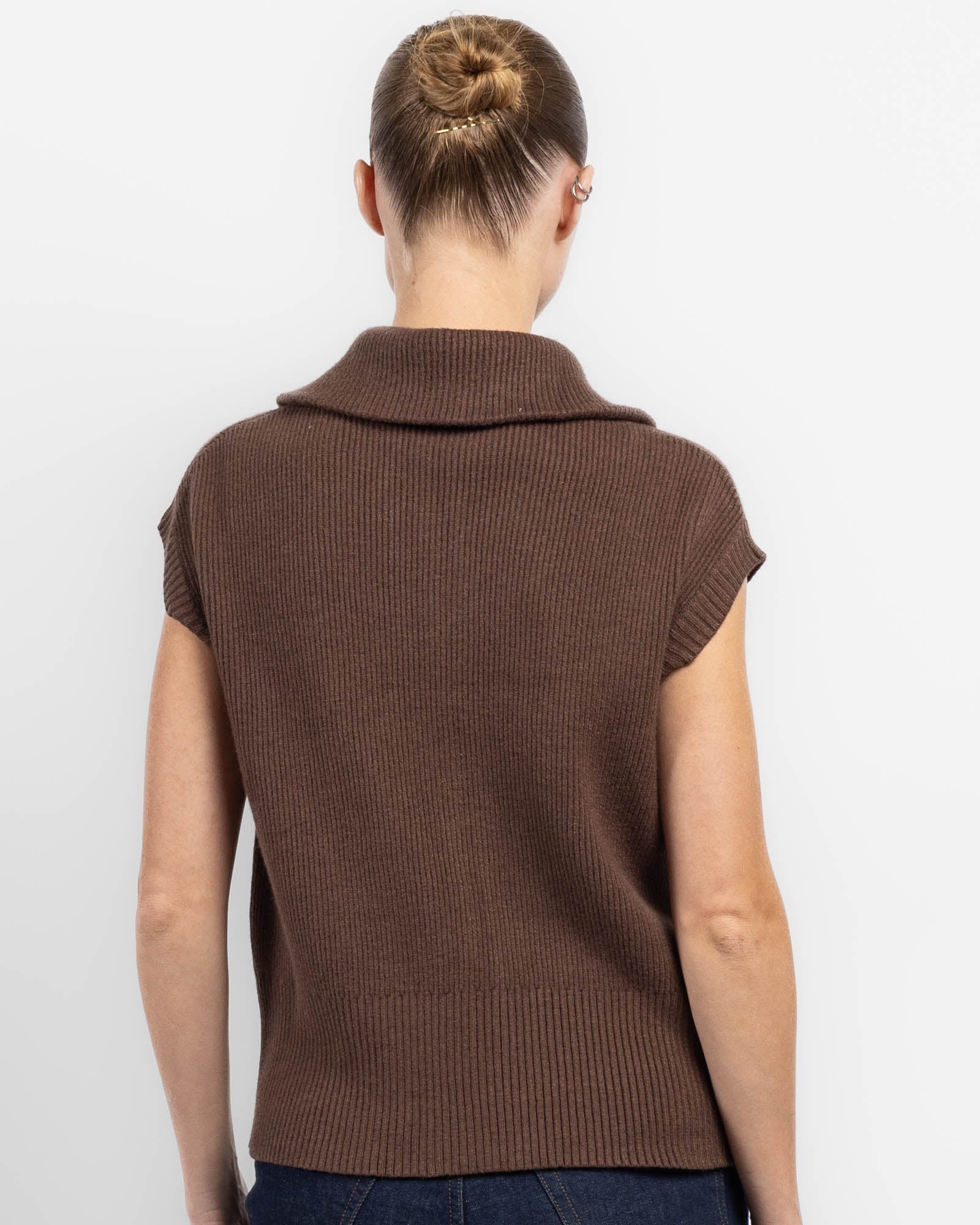 Sleeveless Vest