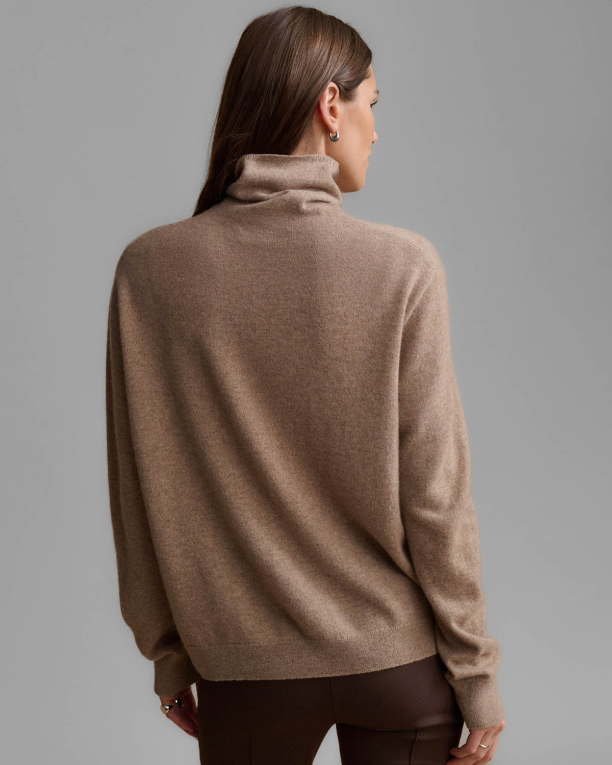Flynn Turtleneck