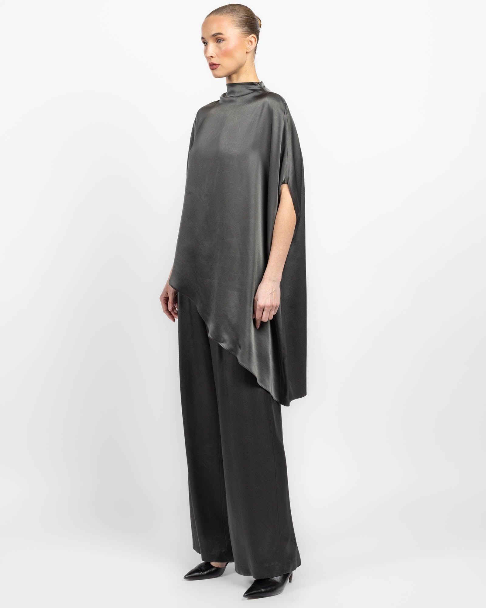 Asymmetric Cape Top