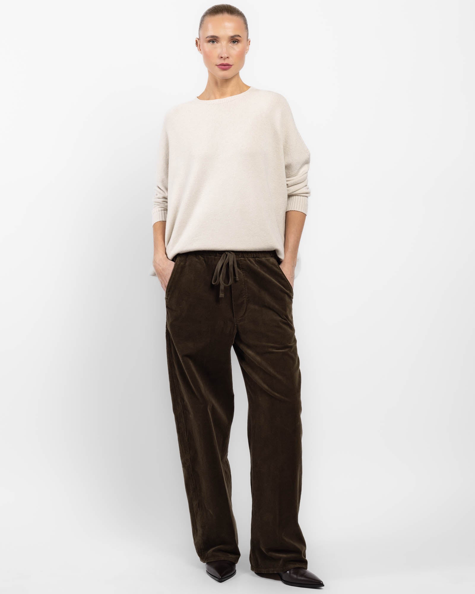 Pantalon en velours côtelé Aurora
