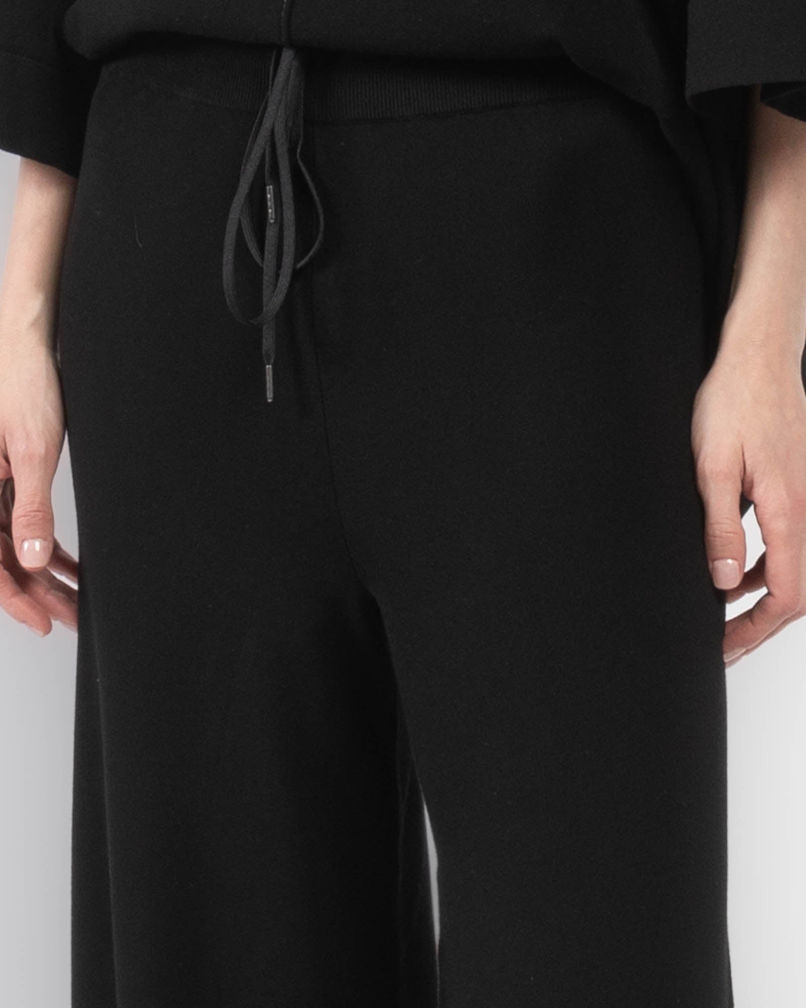 Loose Knit Trousers