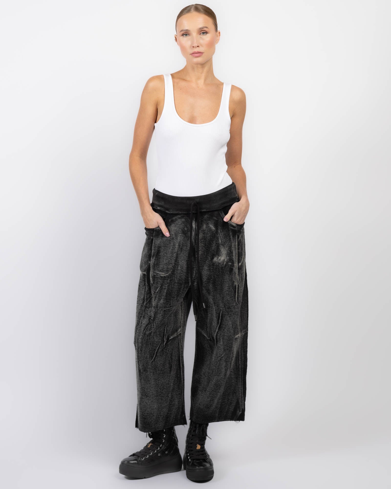 Cropped Pleated Sweatpants