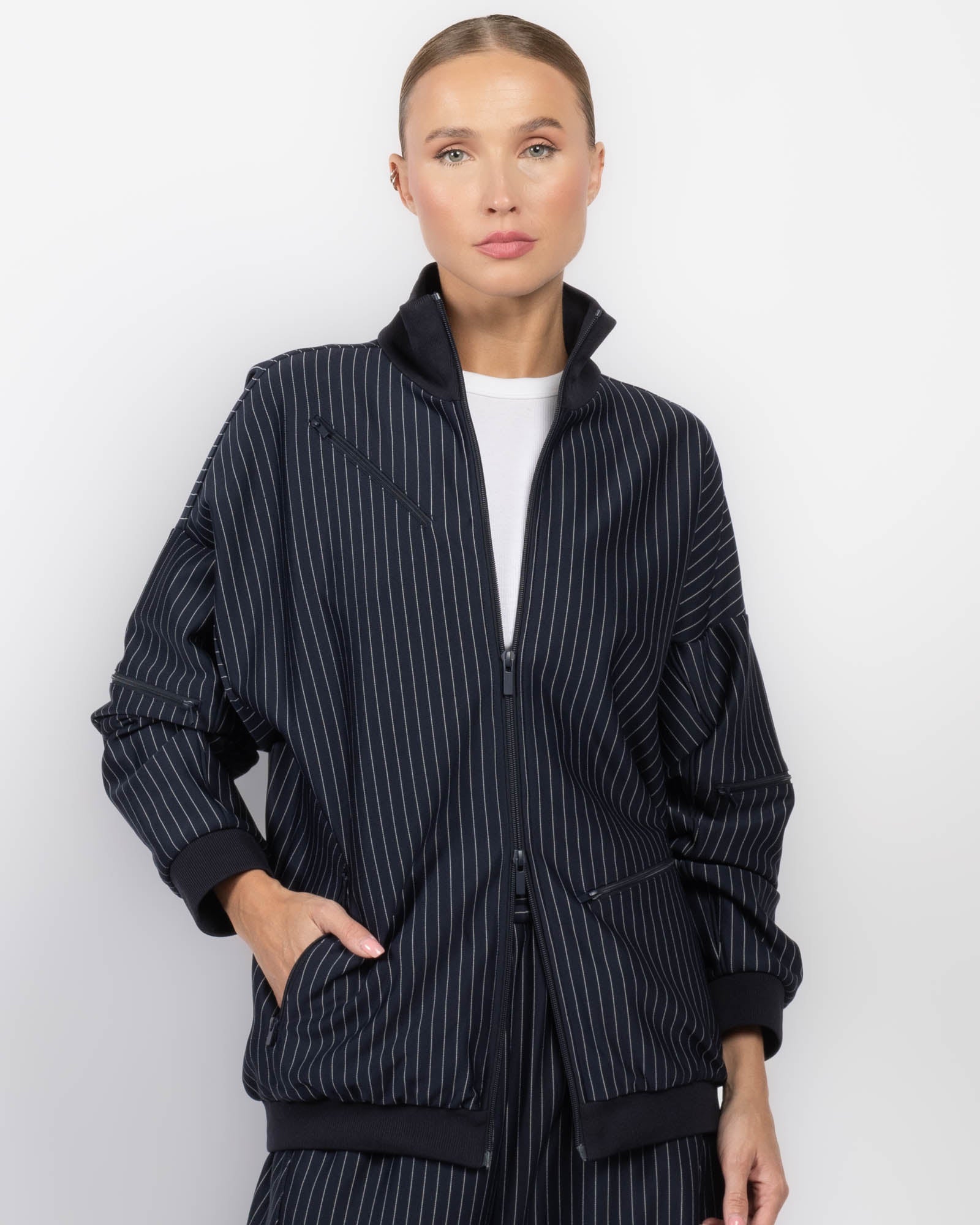 Veste de survêtement à fines rayures