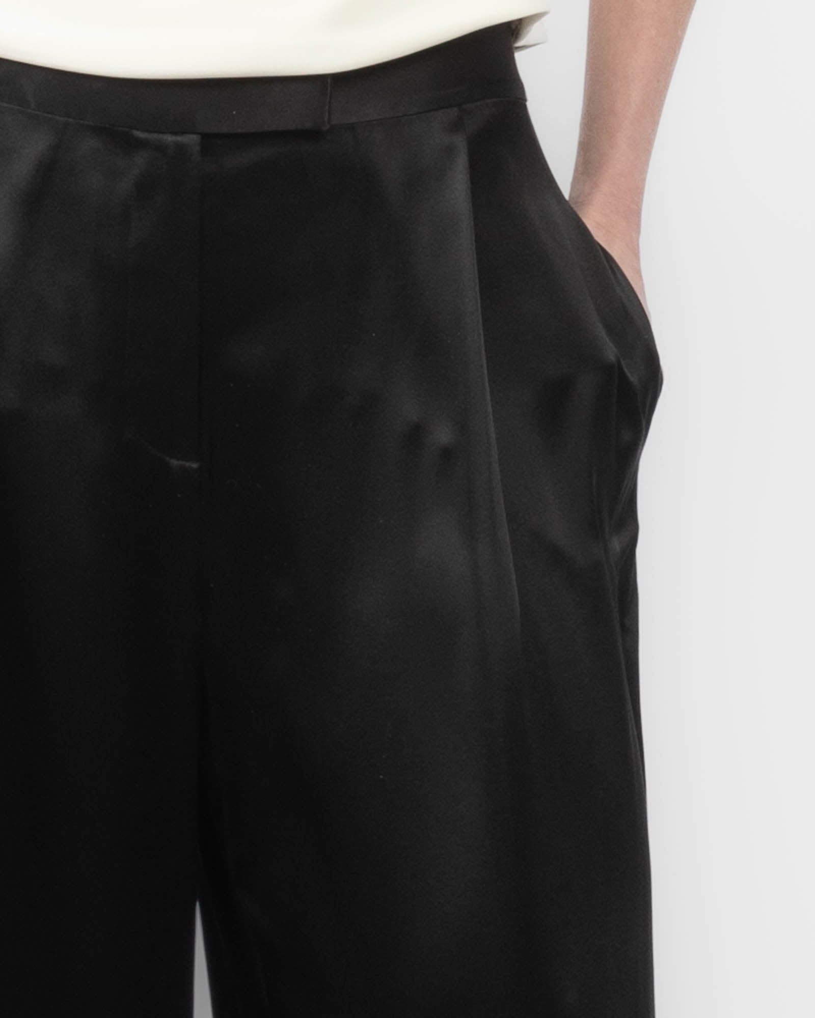 Relaxed Trousers
