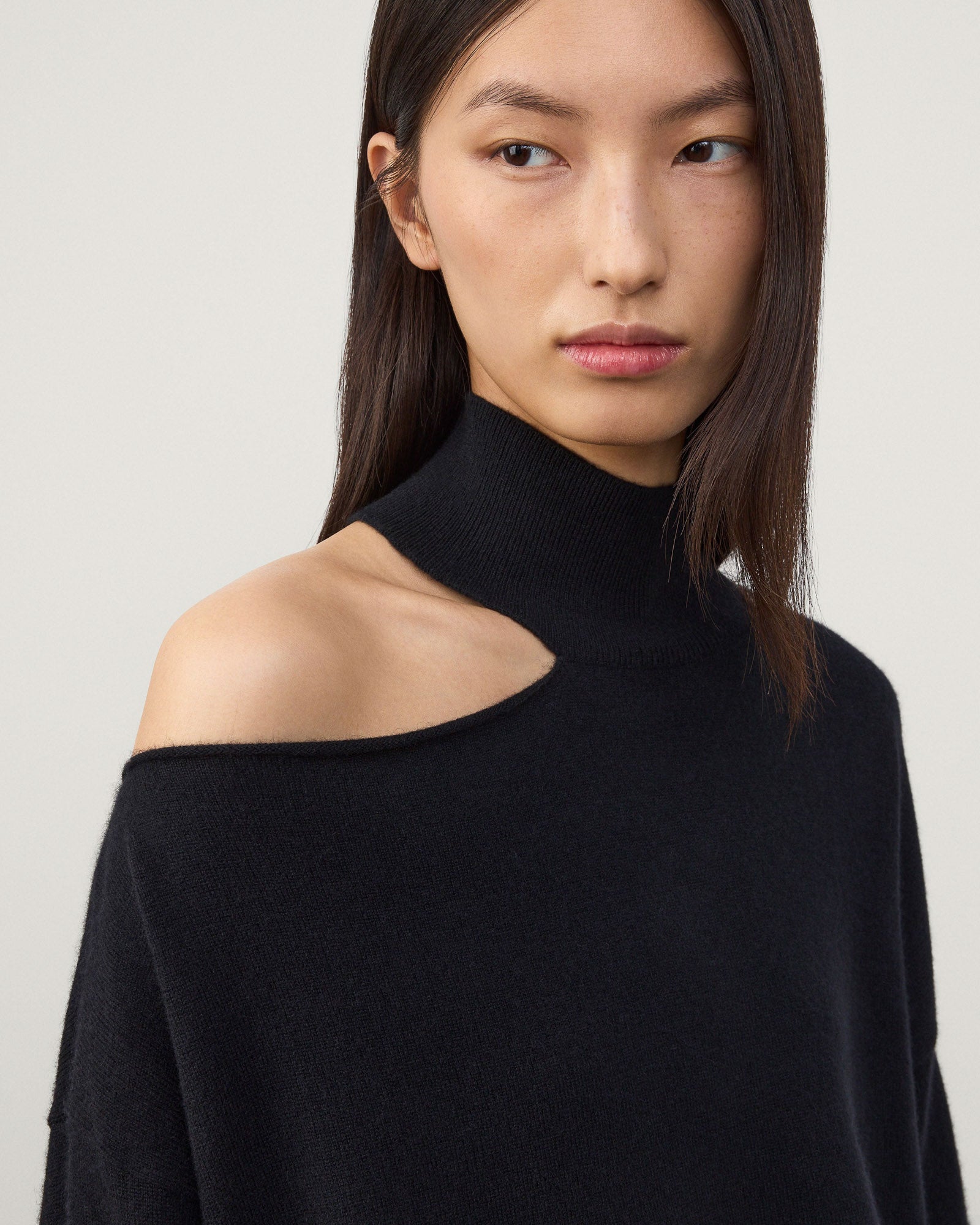 Alvia Sweater