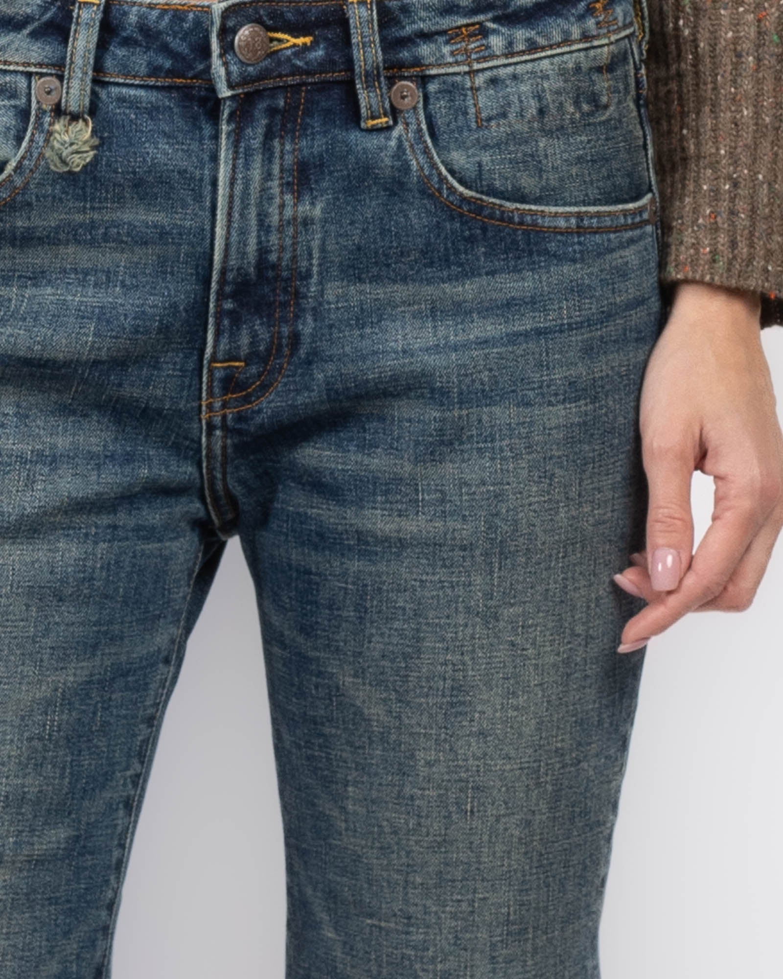 Joan Kick Flare Jeans