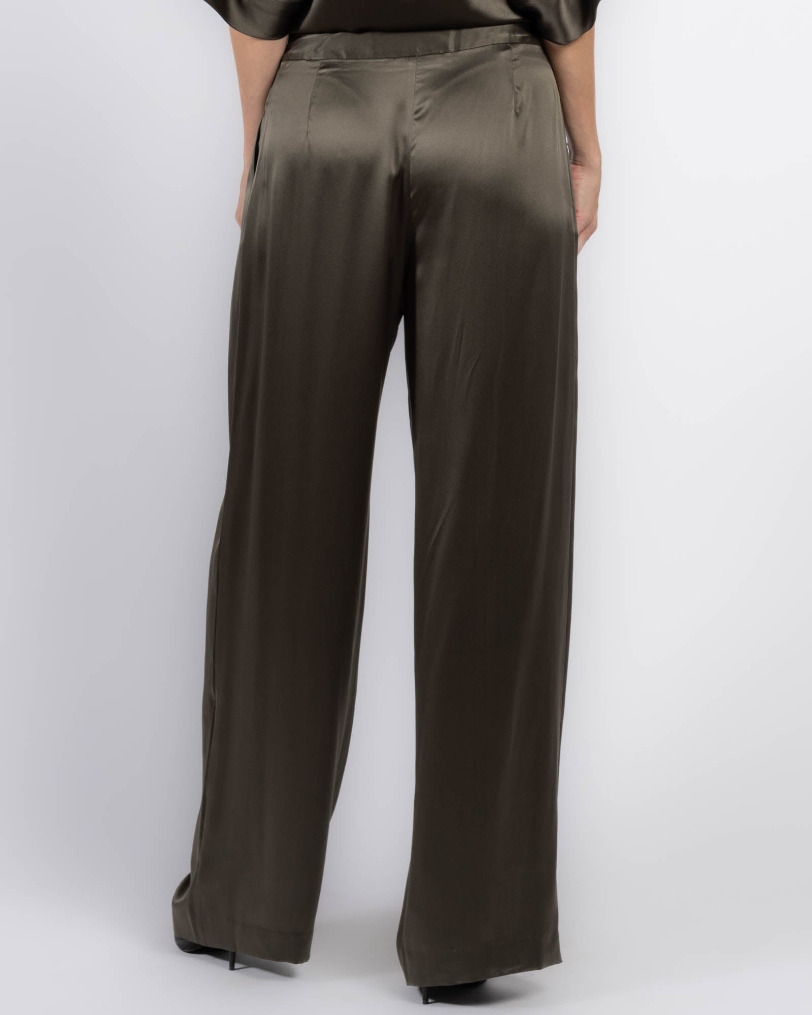 Relaxed Trousers