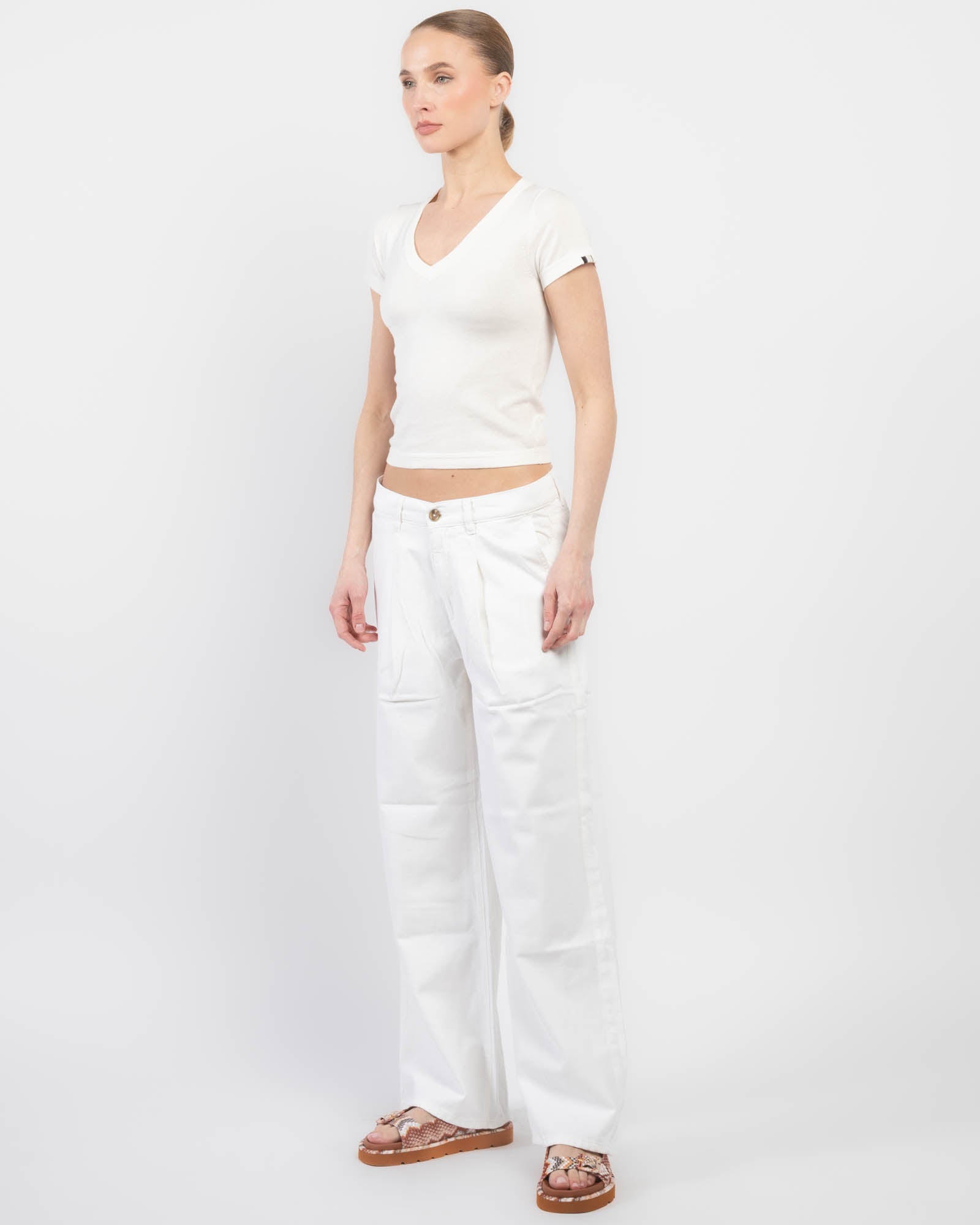 N404 Vicky Tee