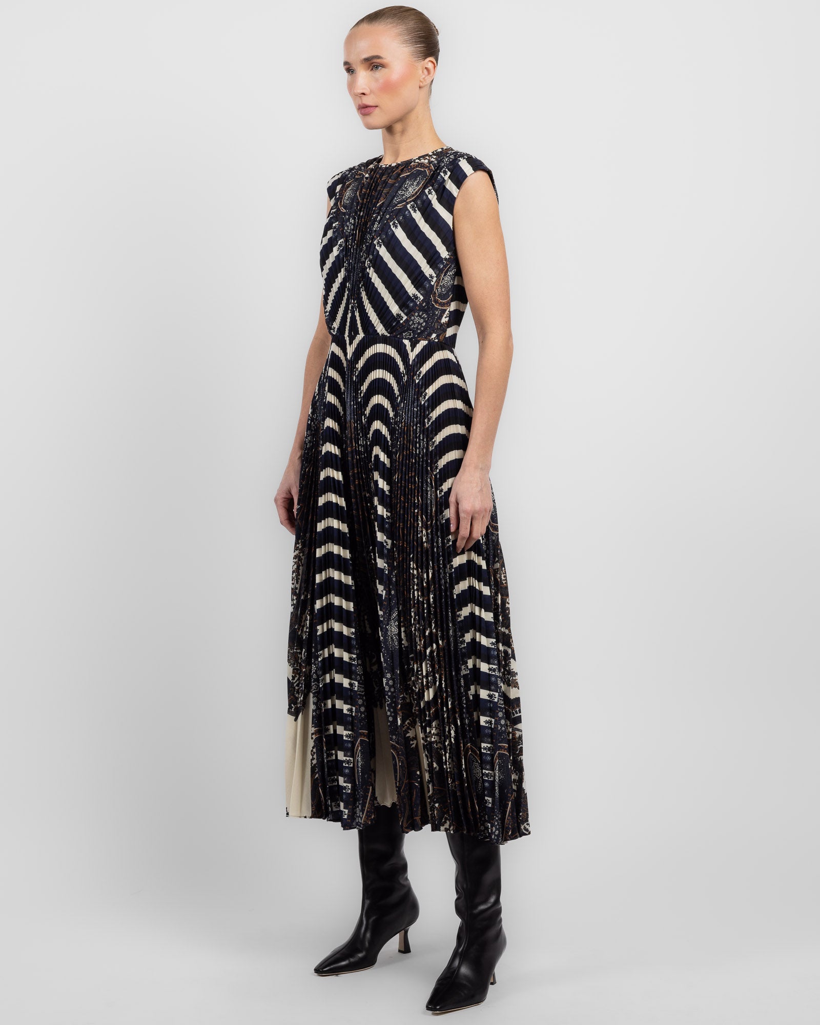 Violeta Dress