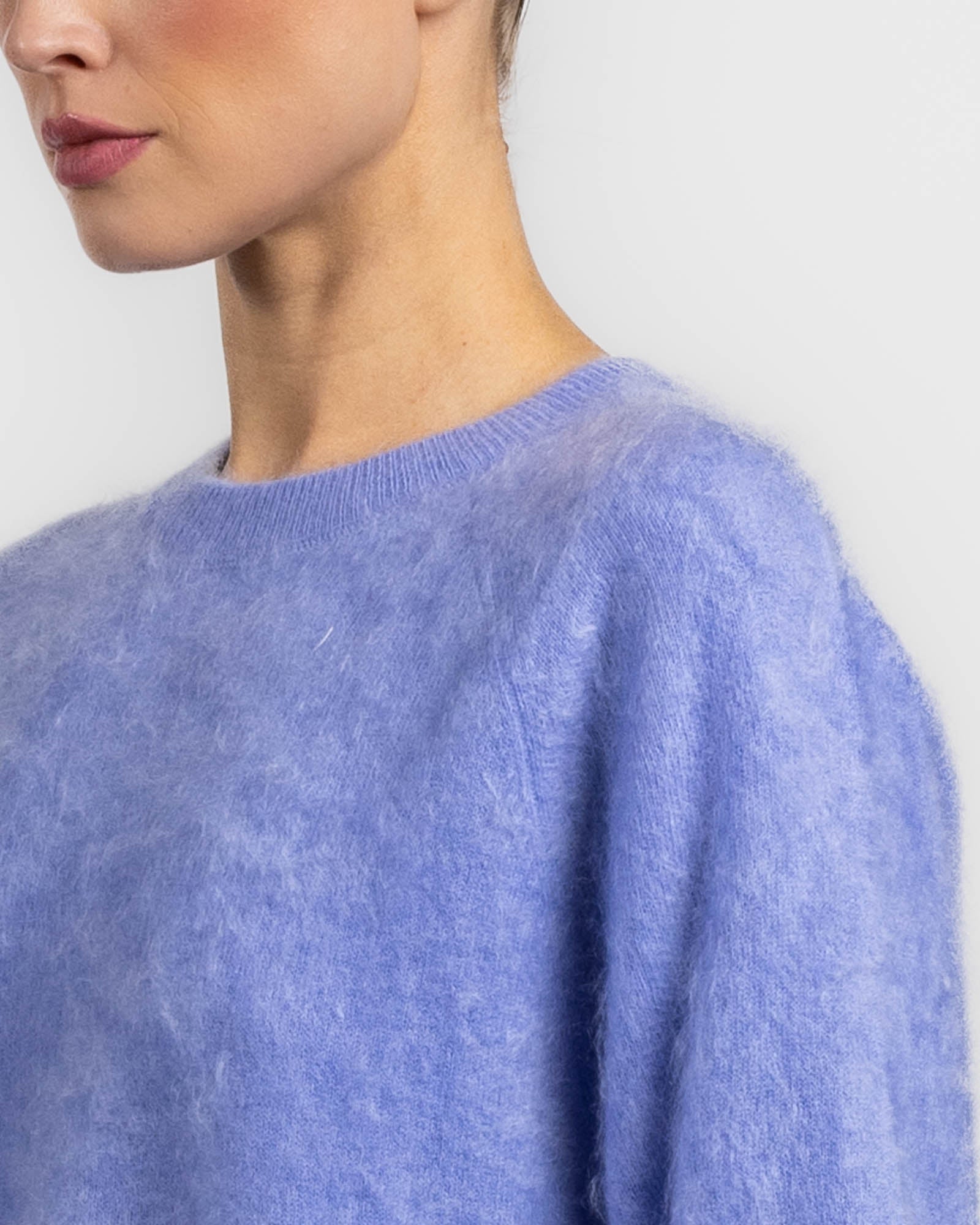Oversized Three-Quarter Sleeve Crewneck