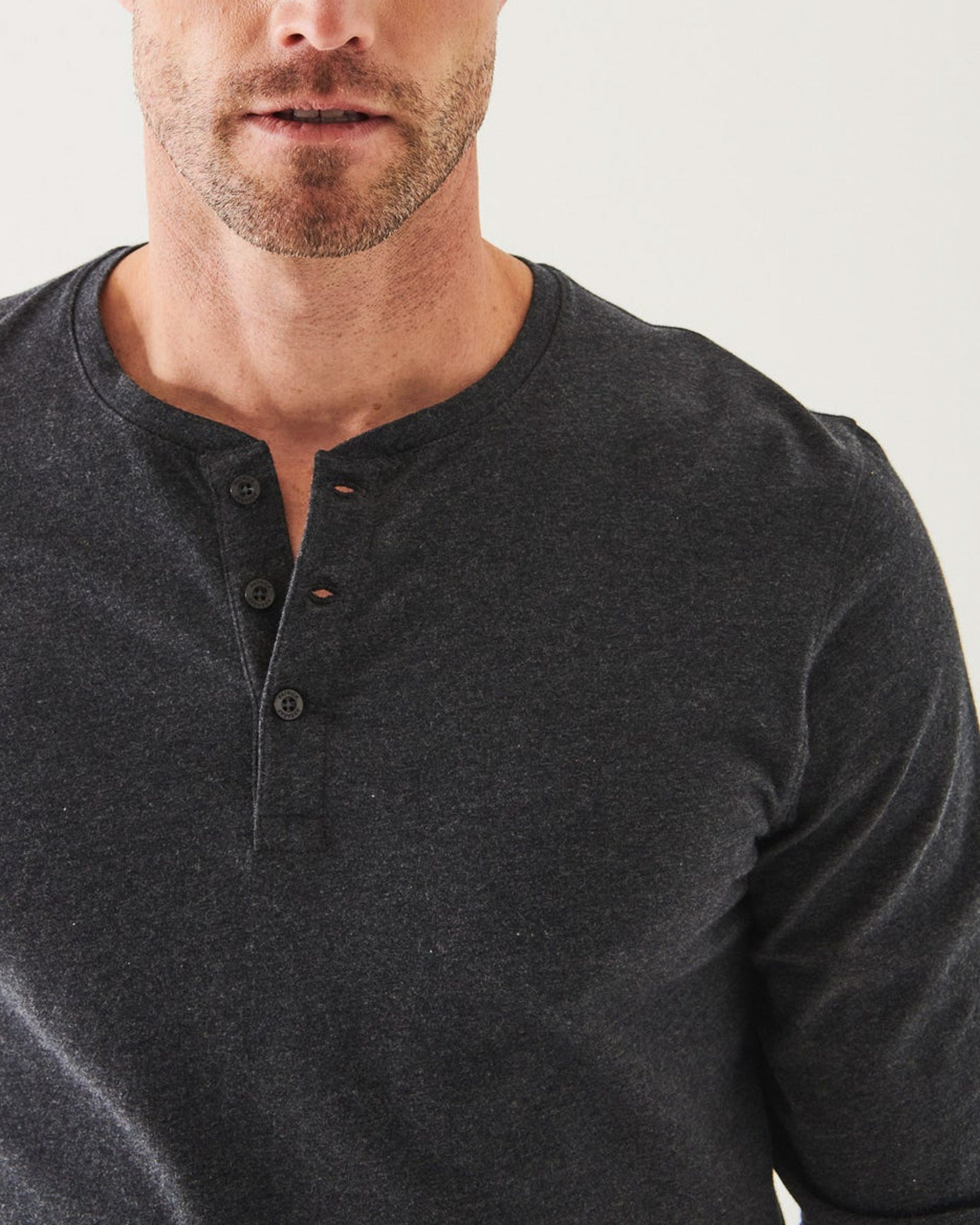 Chemise Henley à manches longues