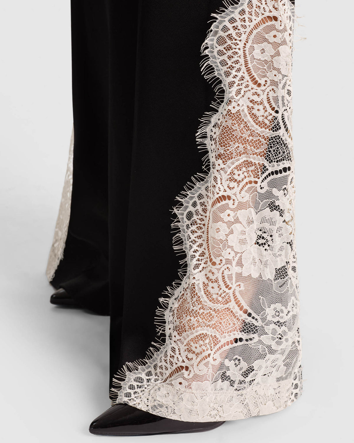 Olivia Cutaway Pant