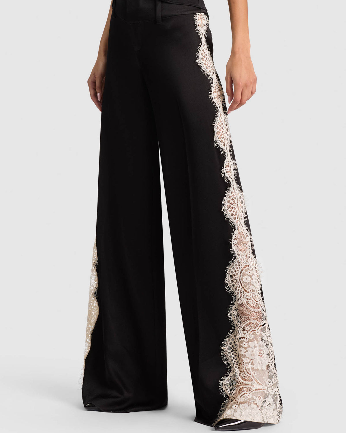 Olivia Cutaway Pant