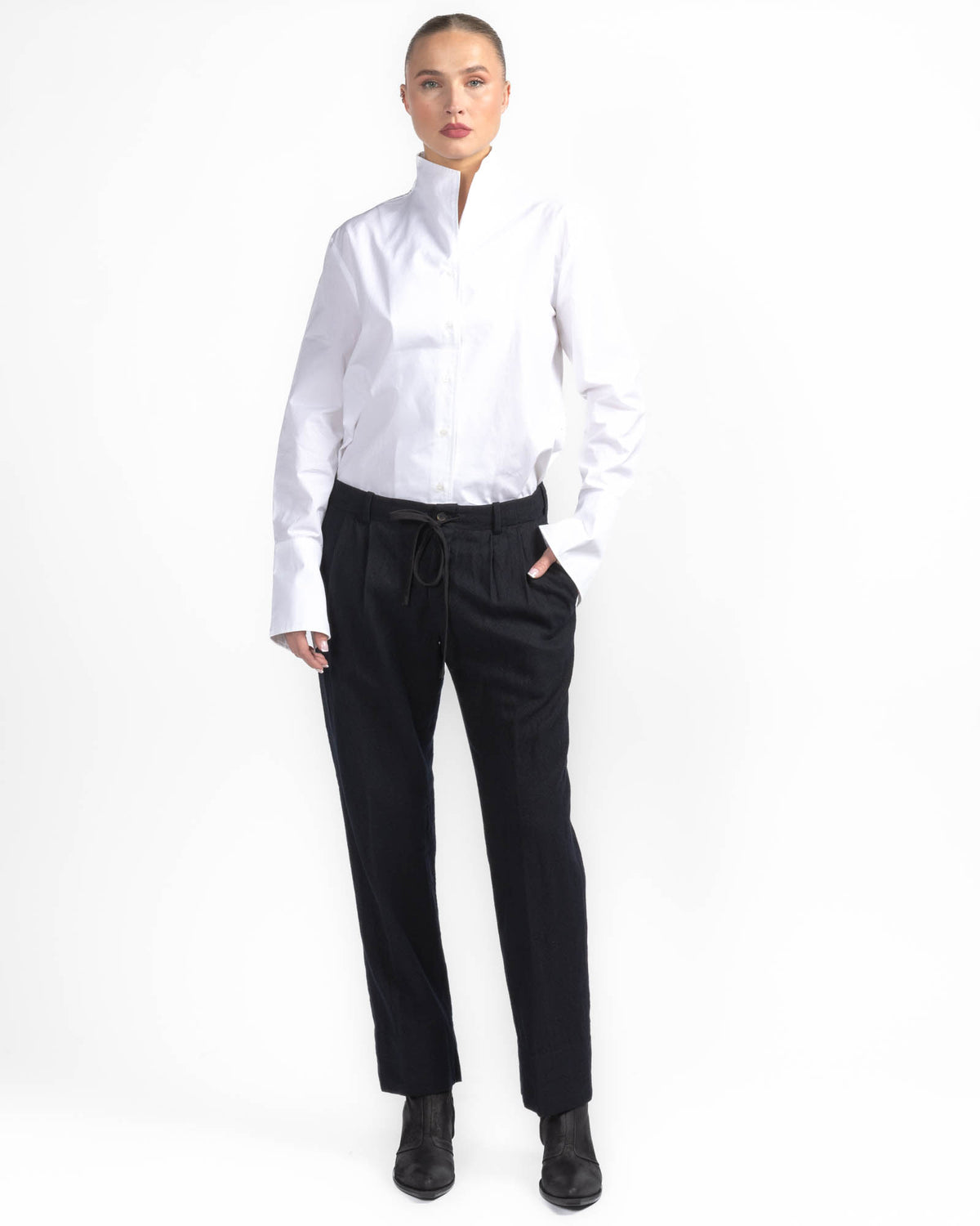 Tucked Tapered Pants