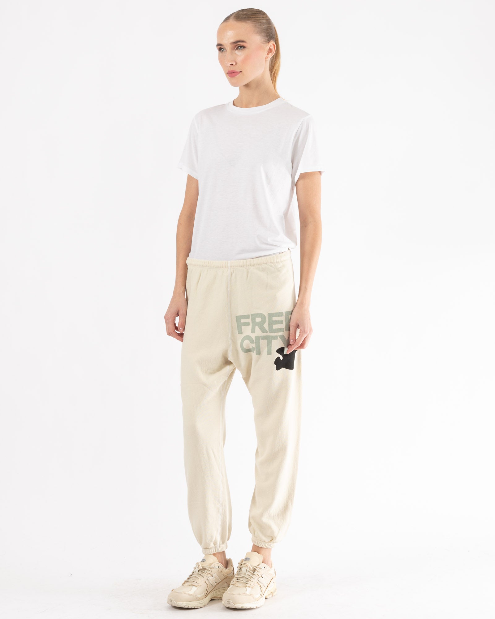 Superyumm Sweatpants