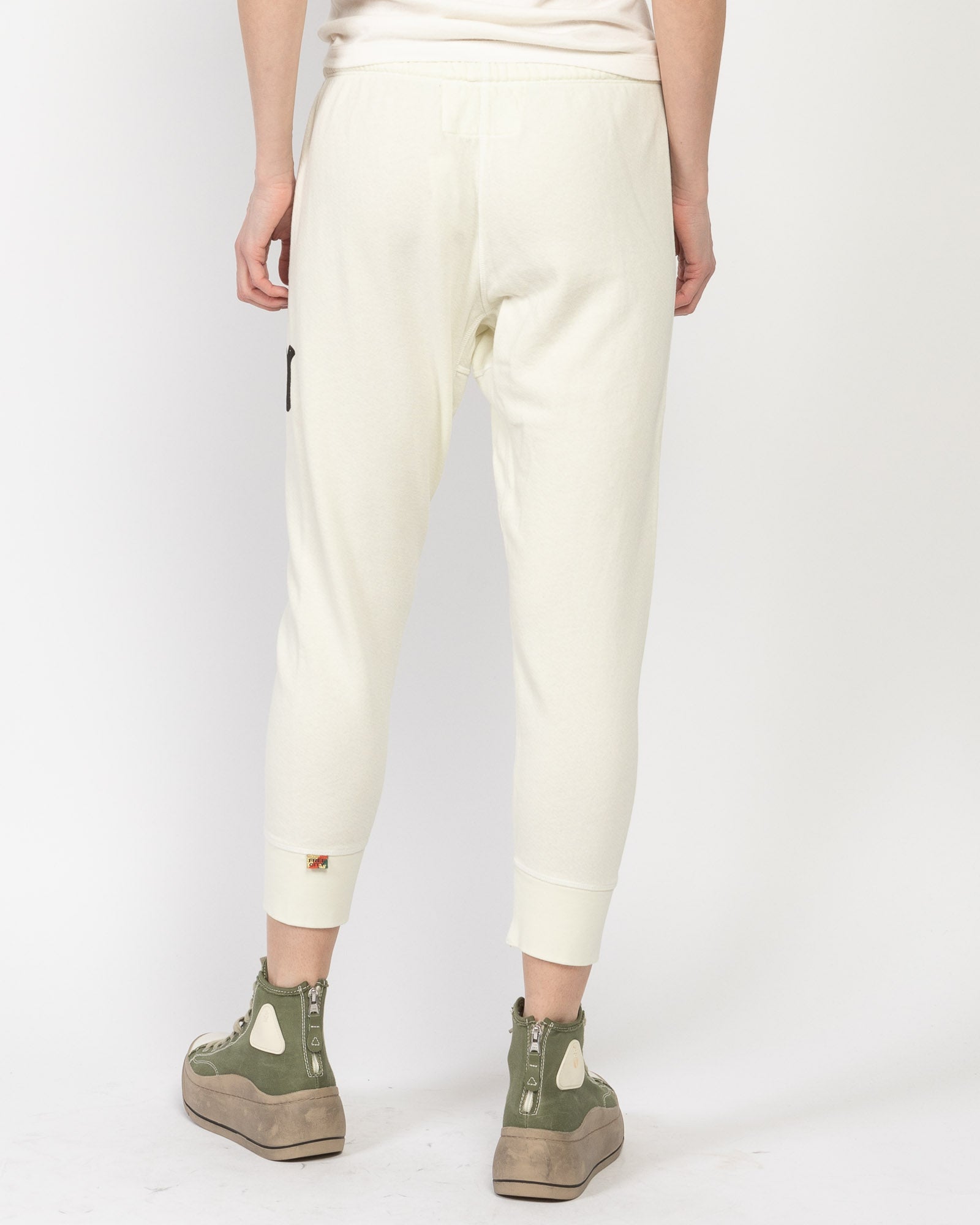 Large 3/4 Sweatpants