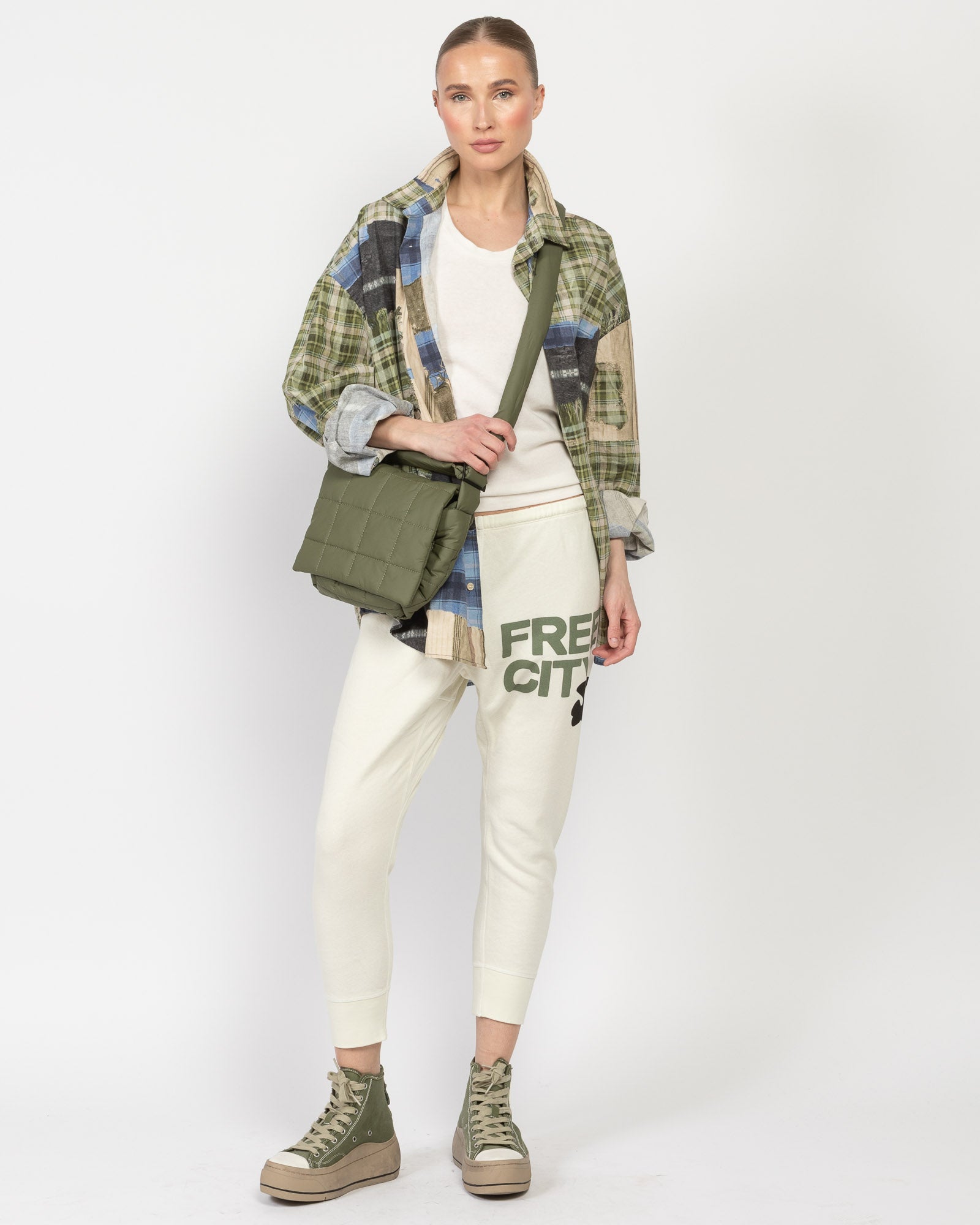 Large 3/4 Sweatpants