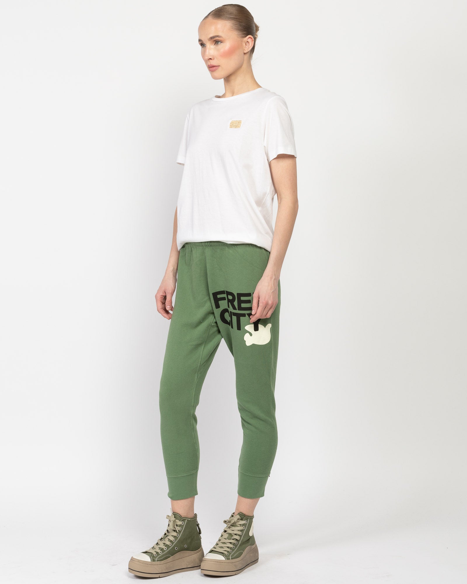 Large 3/4 Sweatpants