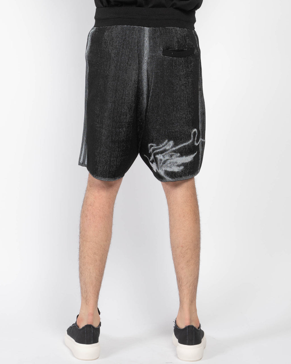 GFX Knit Shorts - Y-3 | Luxury Designer Fashion | tntfashion.ca