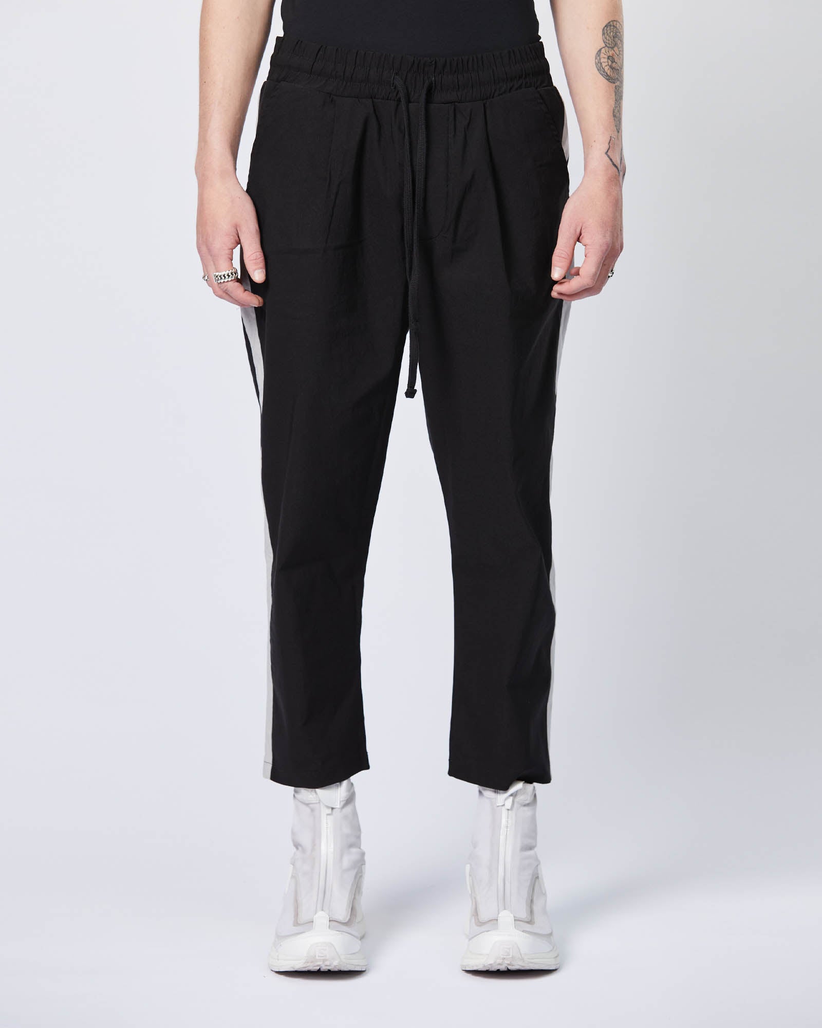 Cropped Pants