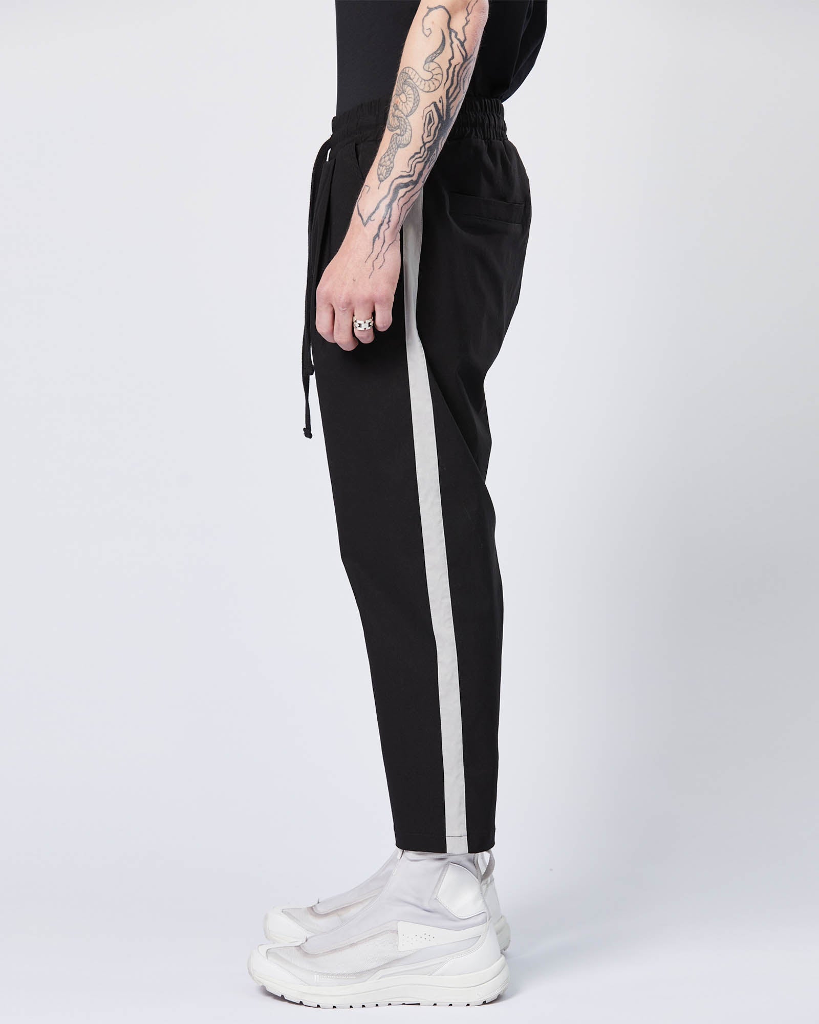 Cropped Pants