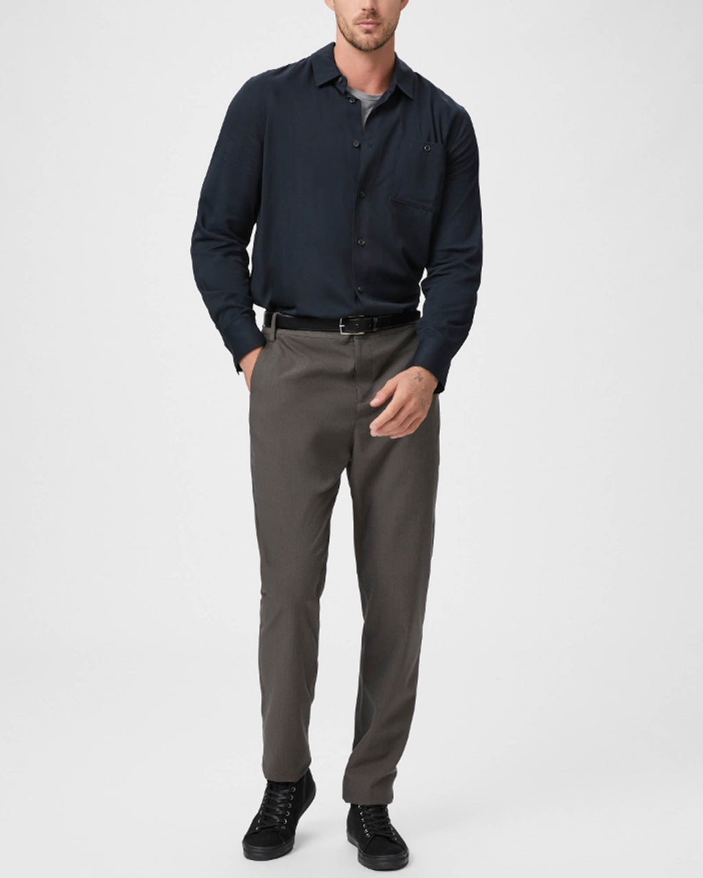PAIGE Mens Stafford Trouser : : Clothing, Shoes & Accessories