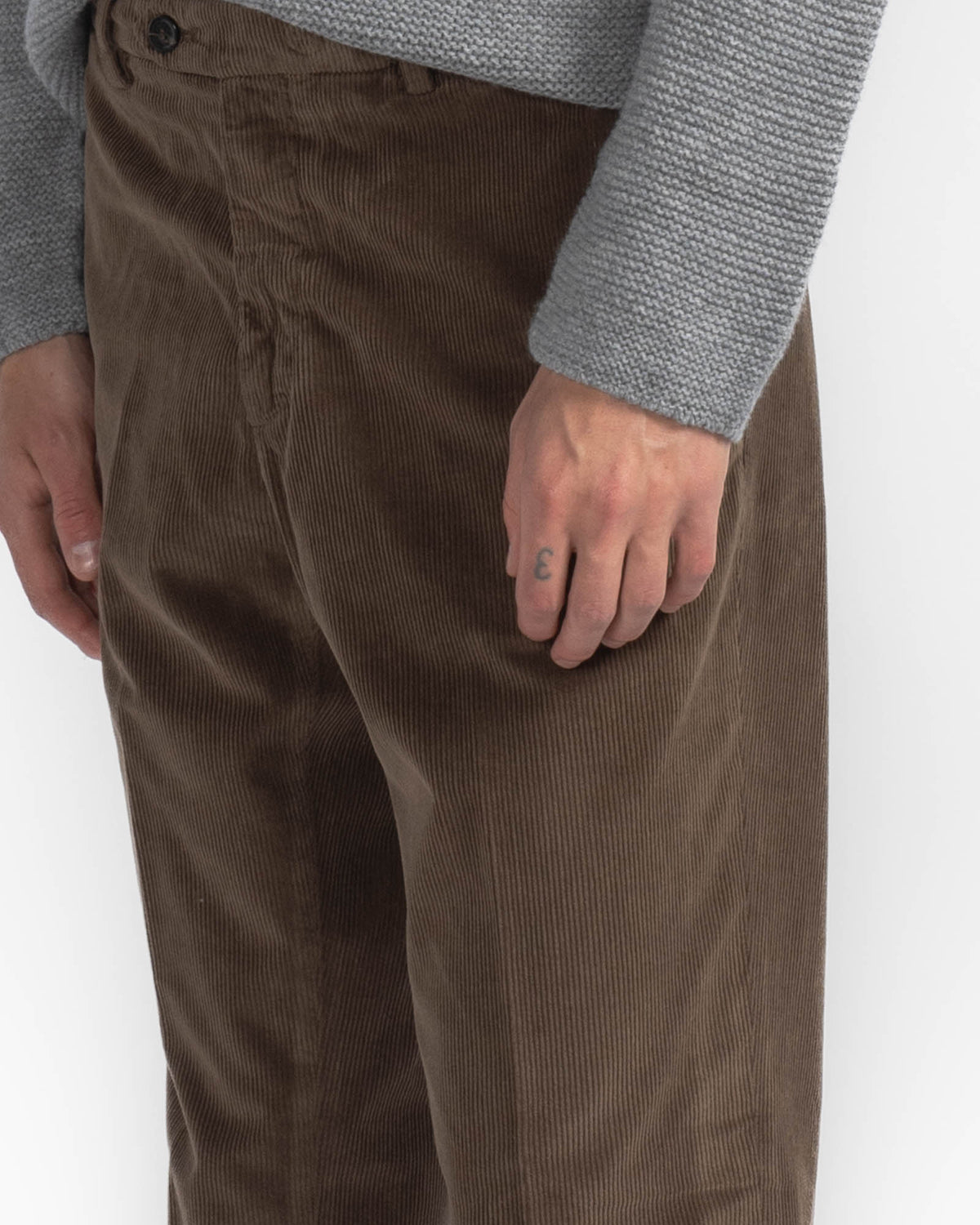 Mid Wale Corduroy Pant