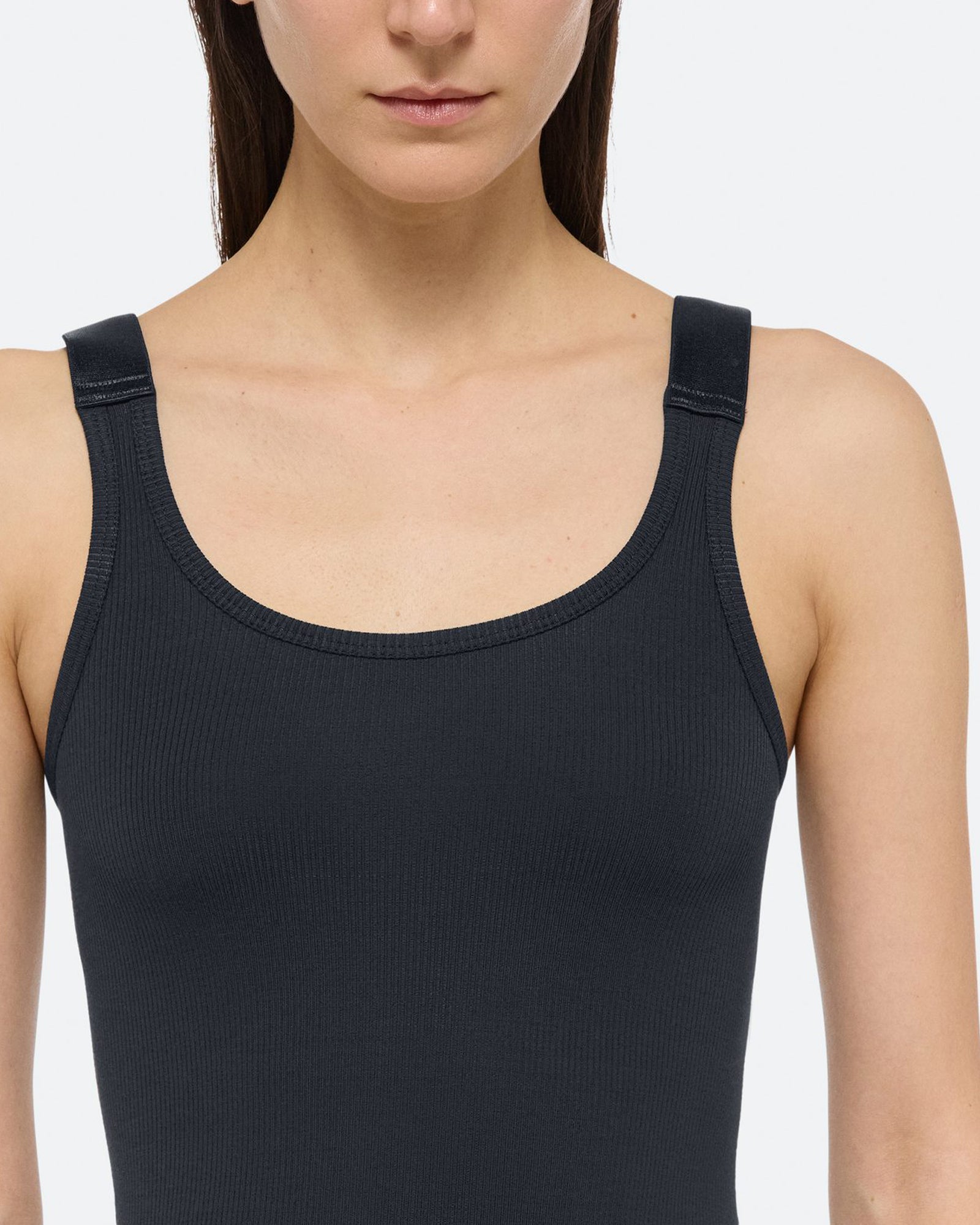 Strap Rib Tank