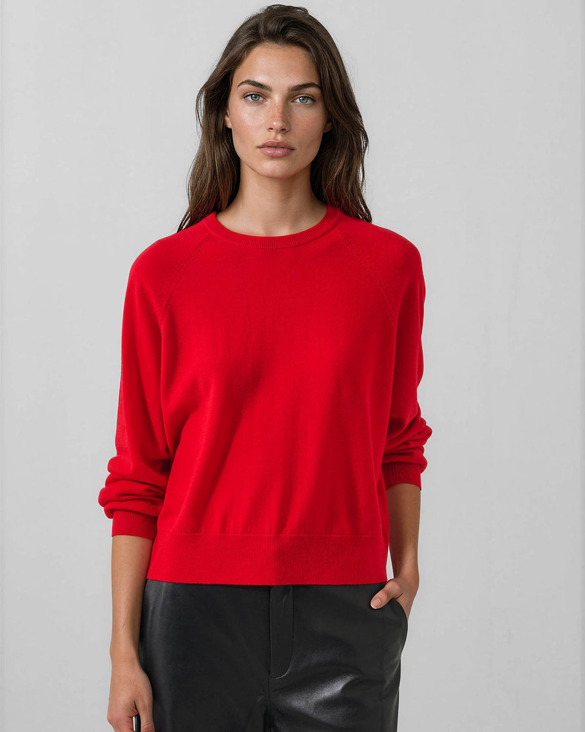 Relax Raglan Crewneck
