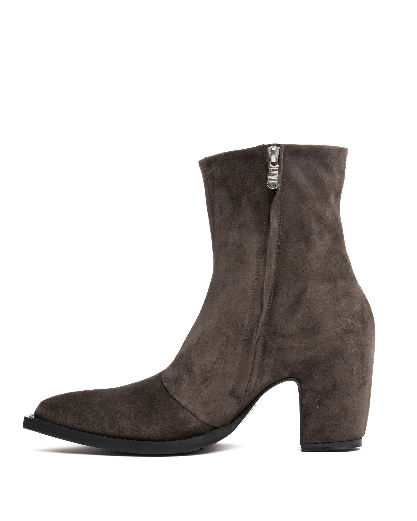 Zari P Boot