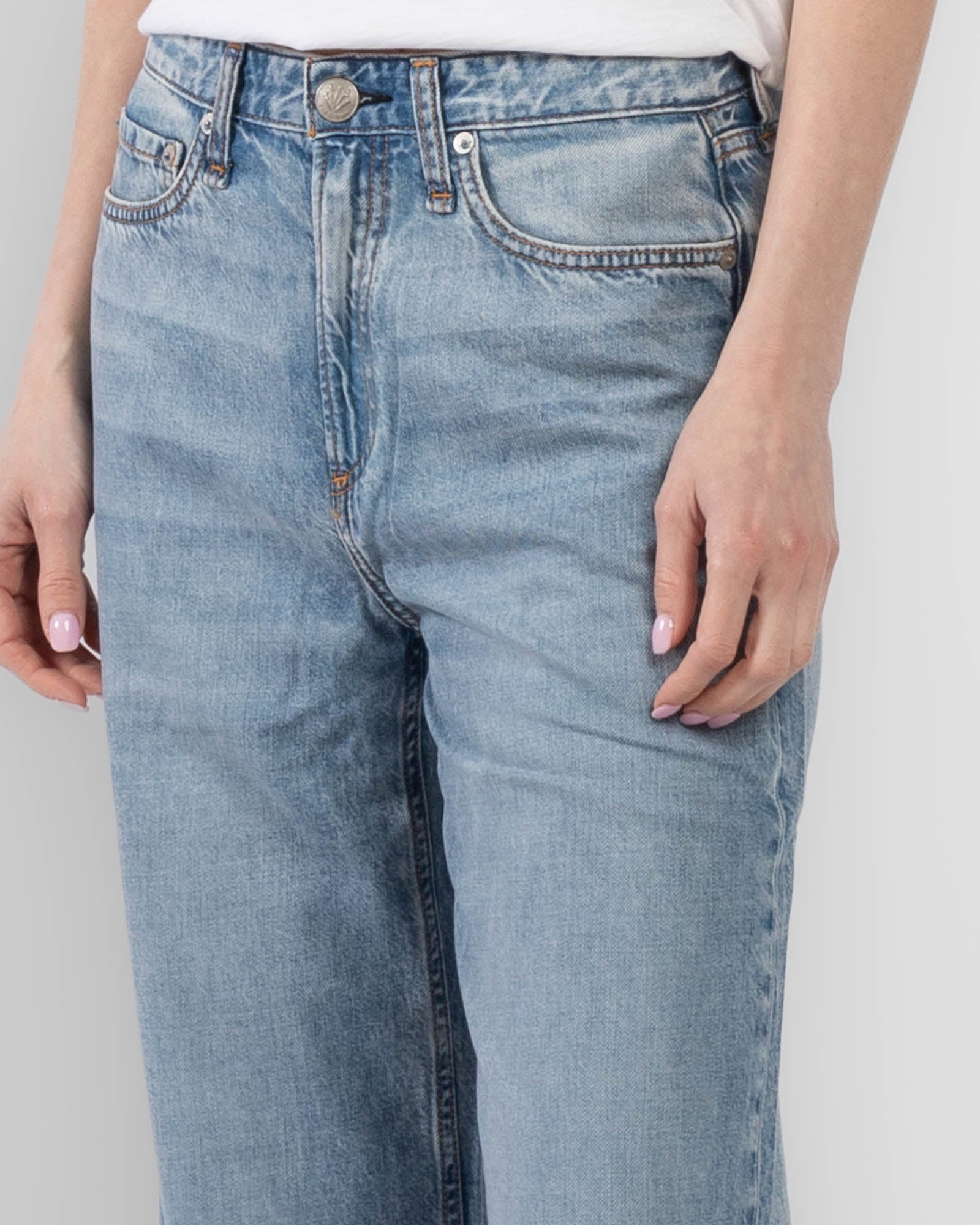 Featherweight Logan Jeans