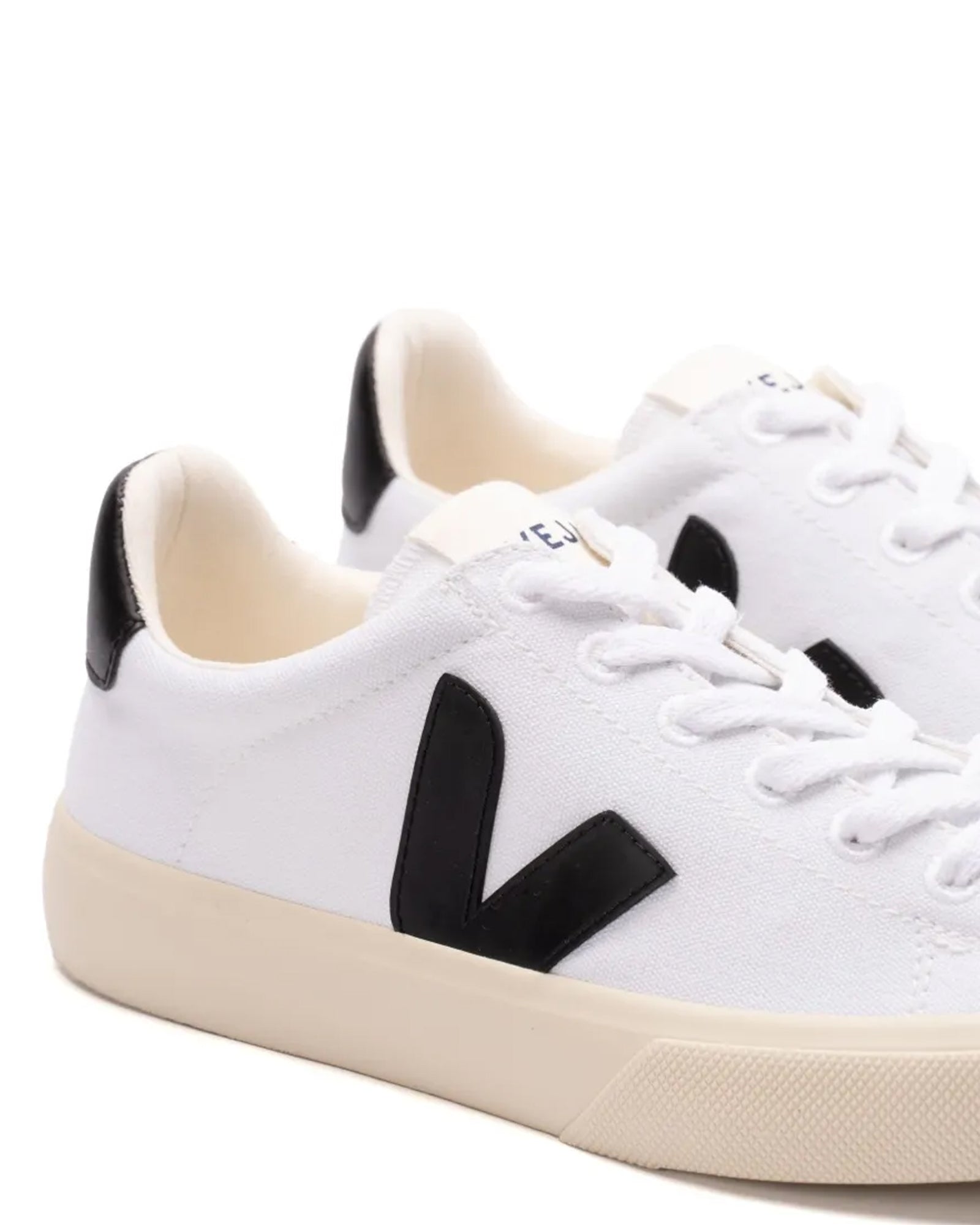 Baskets en toile Campo